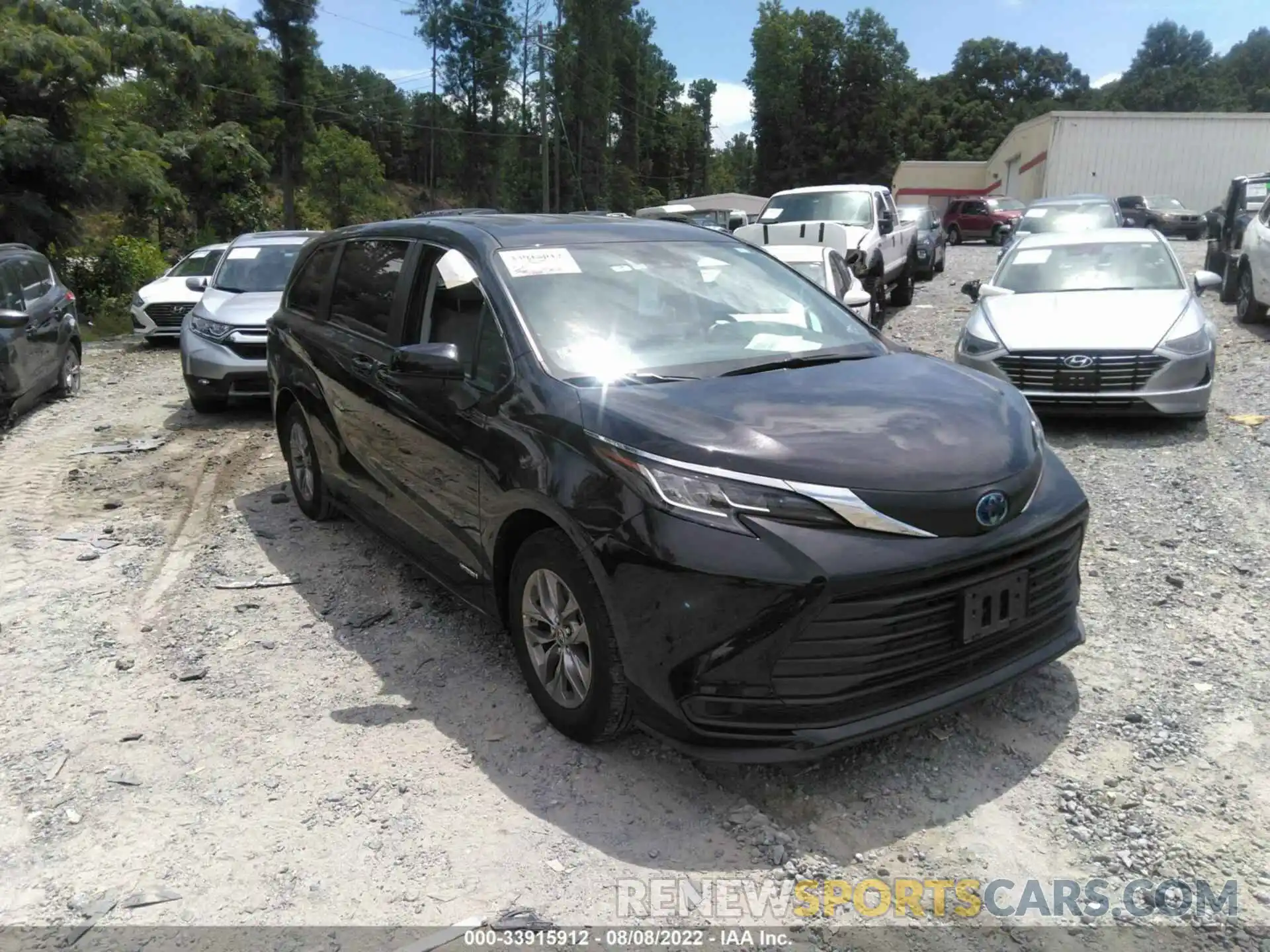 1 Photograph of a damaged car 5TDKRKEC0MS047657 TOYOTA SIENNA 2021