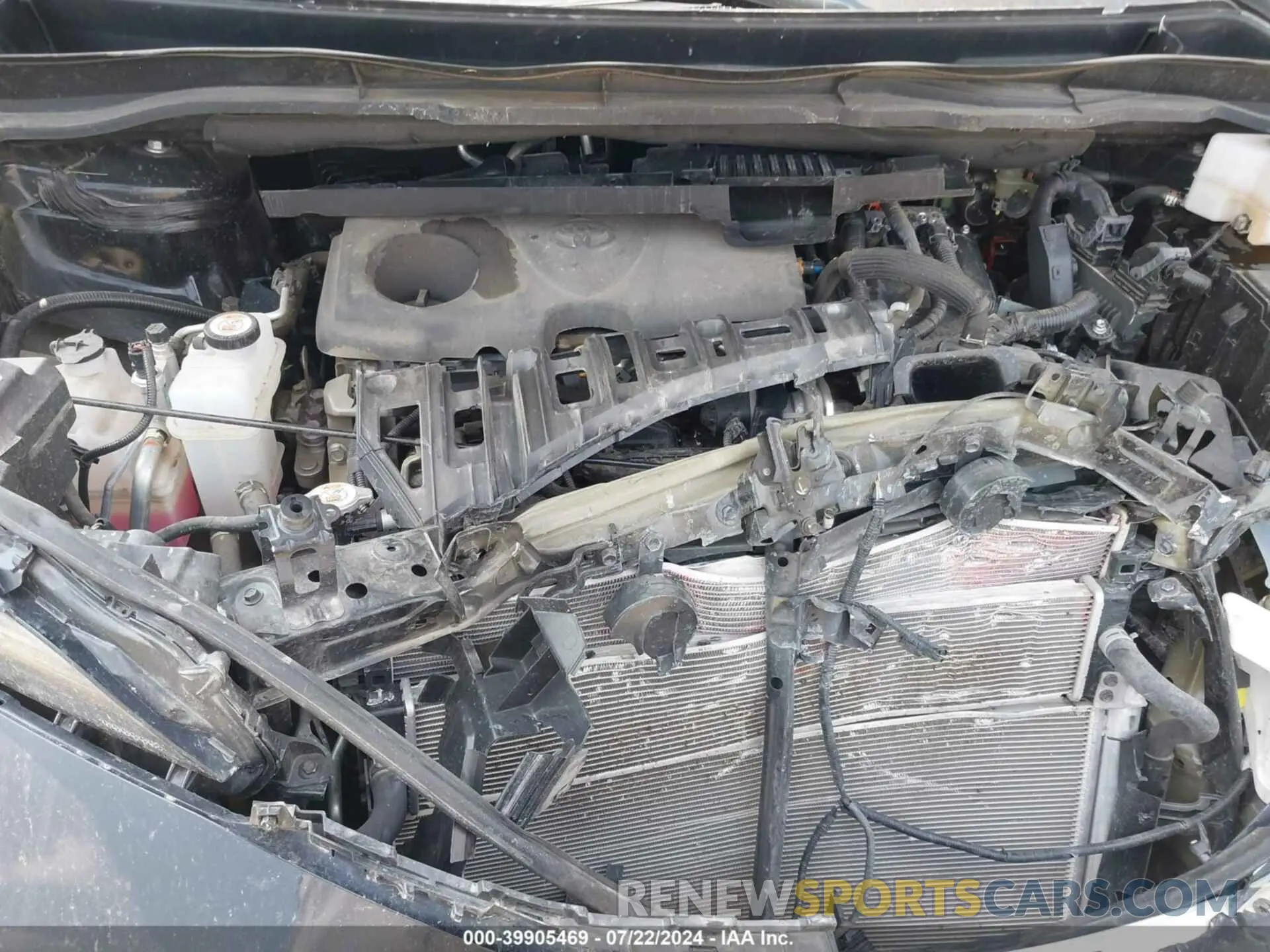 10 Photograph of a damaged car 5TDKRKEC2MS013798 TOYOTA SIENNA 2021