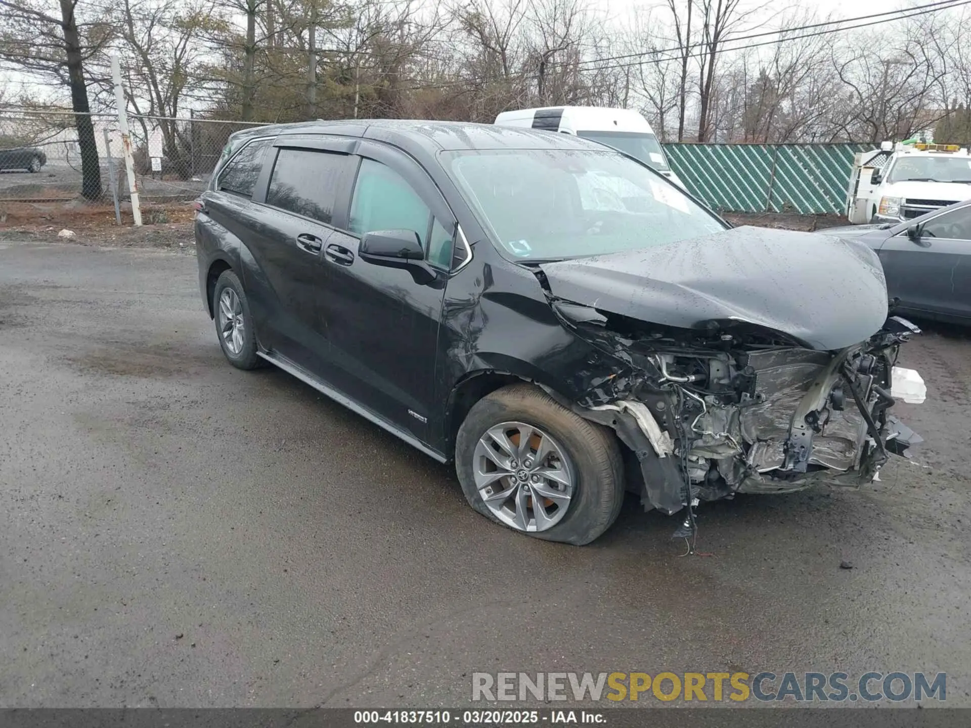 1 Photograph of a damaged car 5TDKRKEC3MS048124 TOYOTA SIENNA 2021