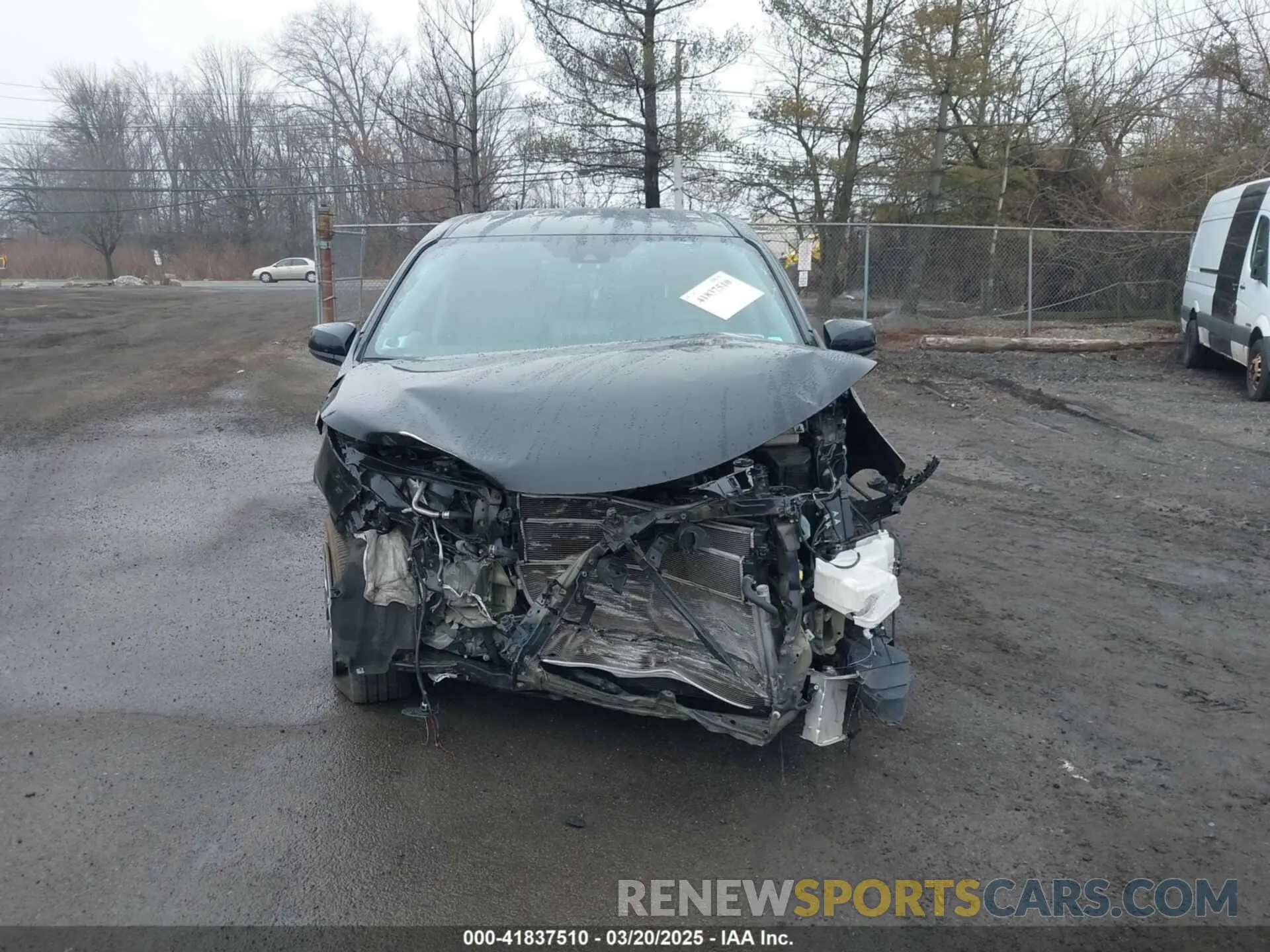 12 Photograph of a damaged car 5TDKRKEC3MS048124 TOYOTA SIENNA 2021