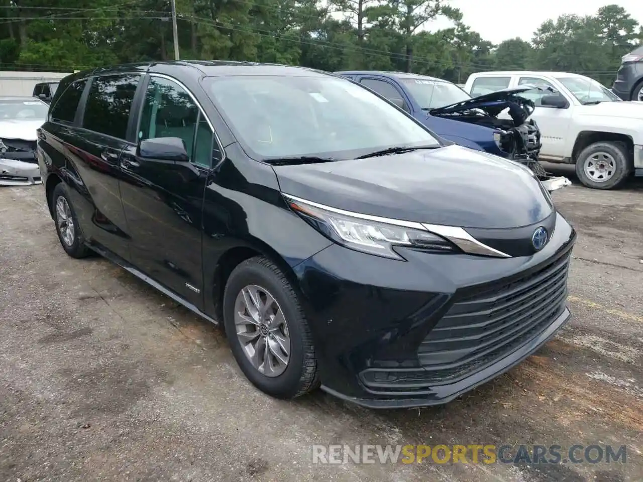 1 Photograph of a damaged car 5TDKRKEC5MS018137 TOYOTA SIENNA 2021