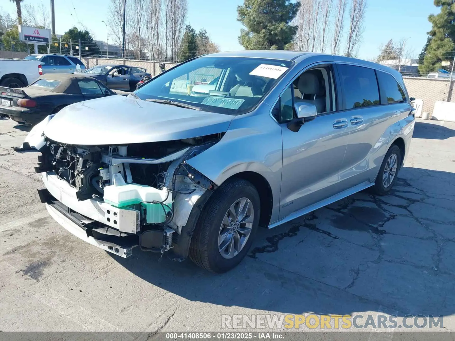 2 Photograph of a damaged car 5TDKRKEC5MS057780 TOYOTA SIENNA 2021