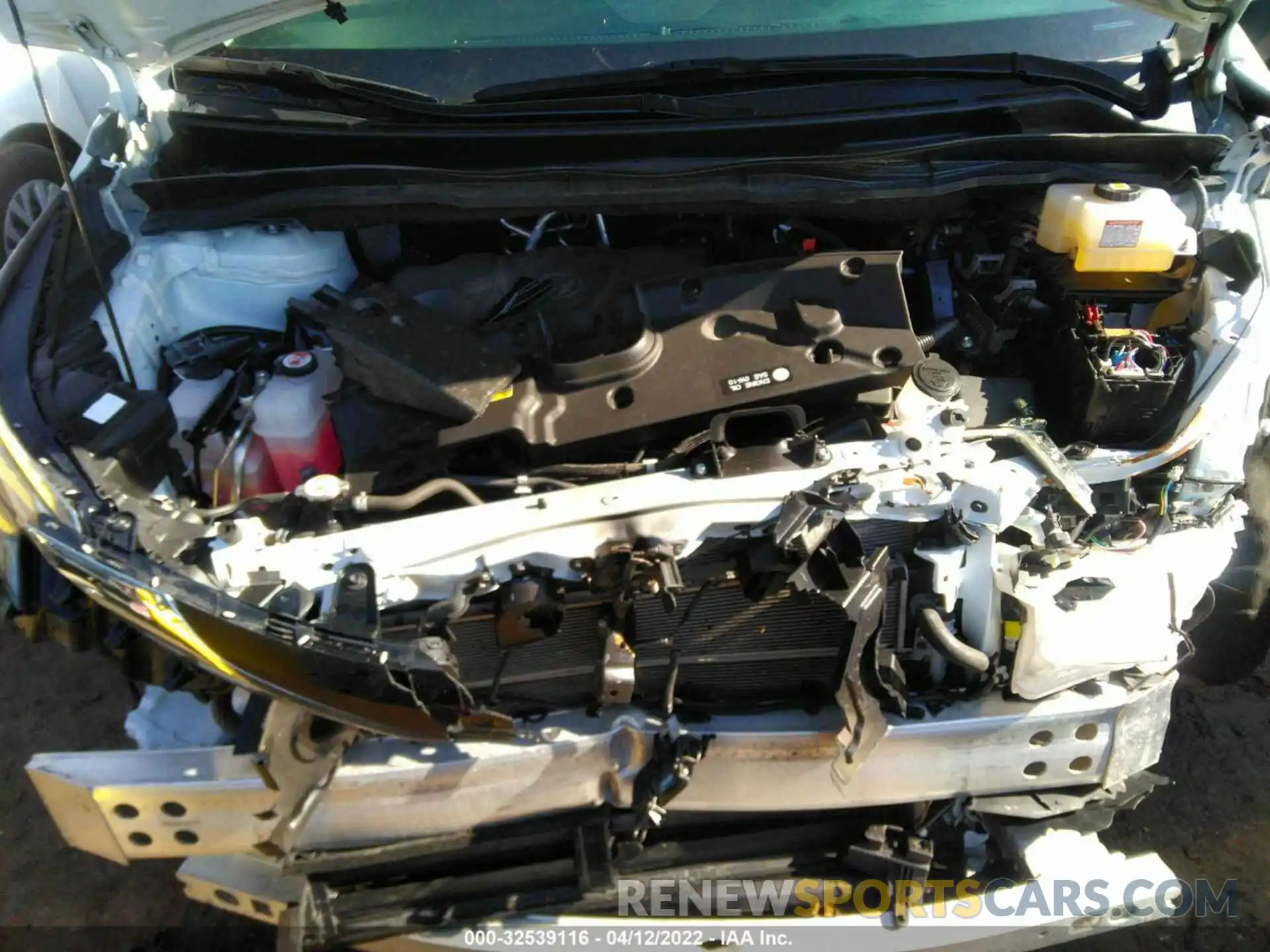 10 Photograph of a damaged car 5TDKRKEC7MS015238 TOYOTA SIENNA 2021