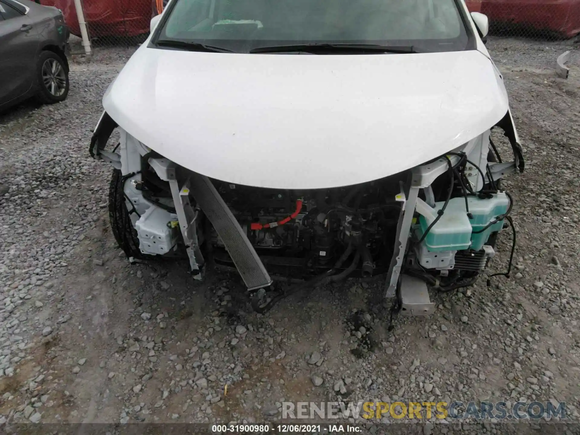 6 Photograph of a damaged car 5TDKRKEC7MS063578 TOYOTA SIENNA 2021