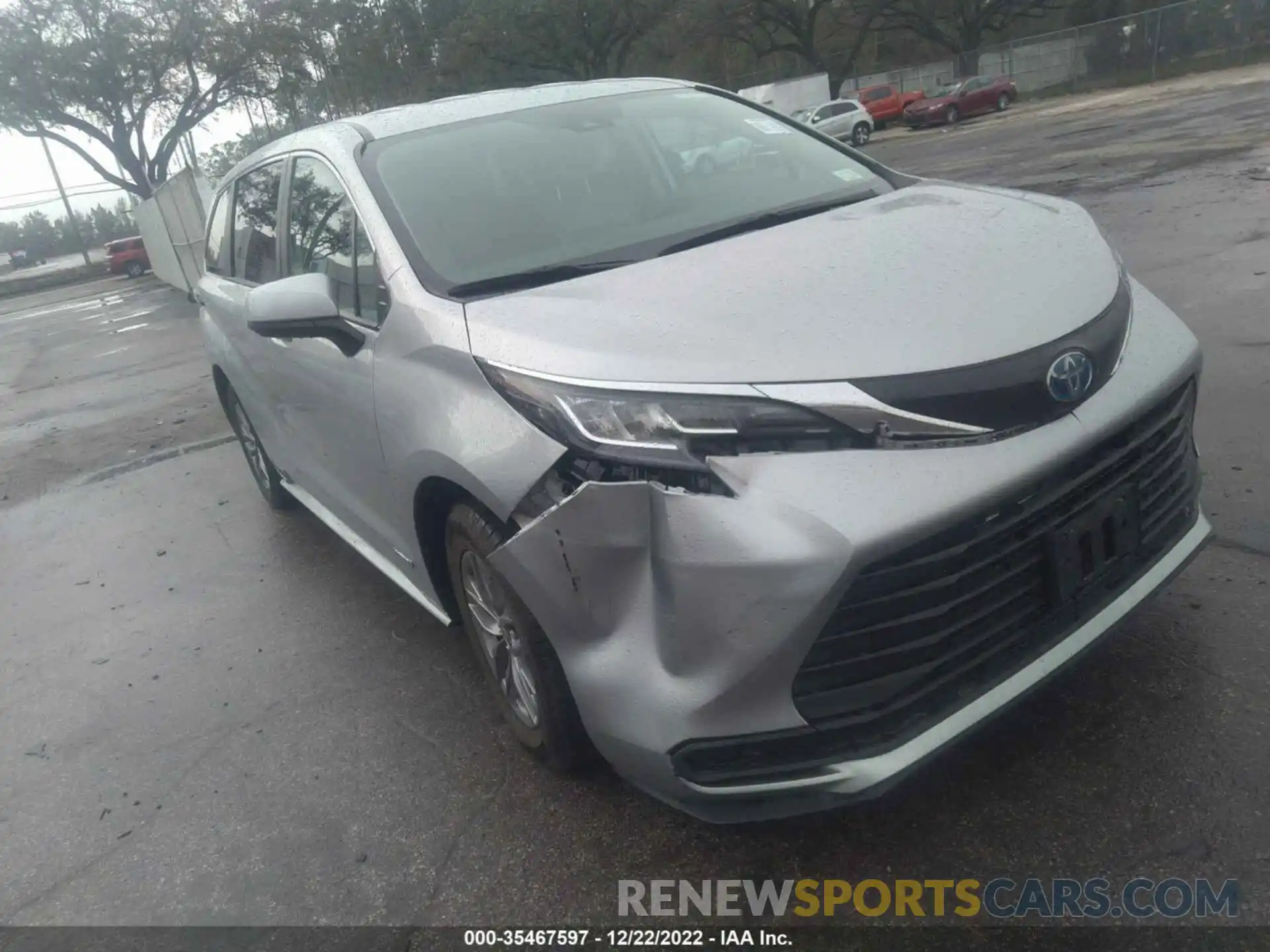 6 Photograph of a damaged car 5TDKRKEC9MS029335 TOYOTA SIENNA 2021