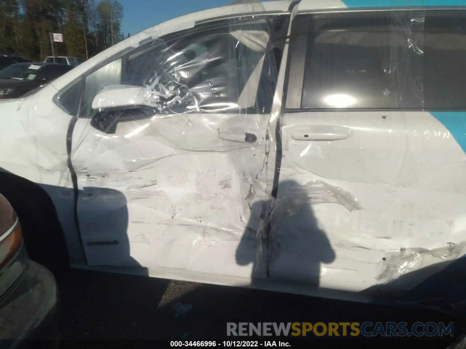 6 Photograph of a damaged car 5TDKRKECXMS015105 TOYOTA SIENNA 2021