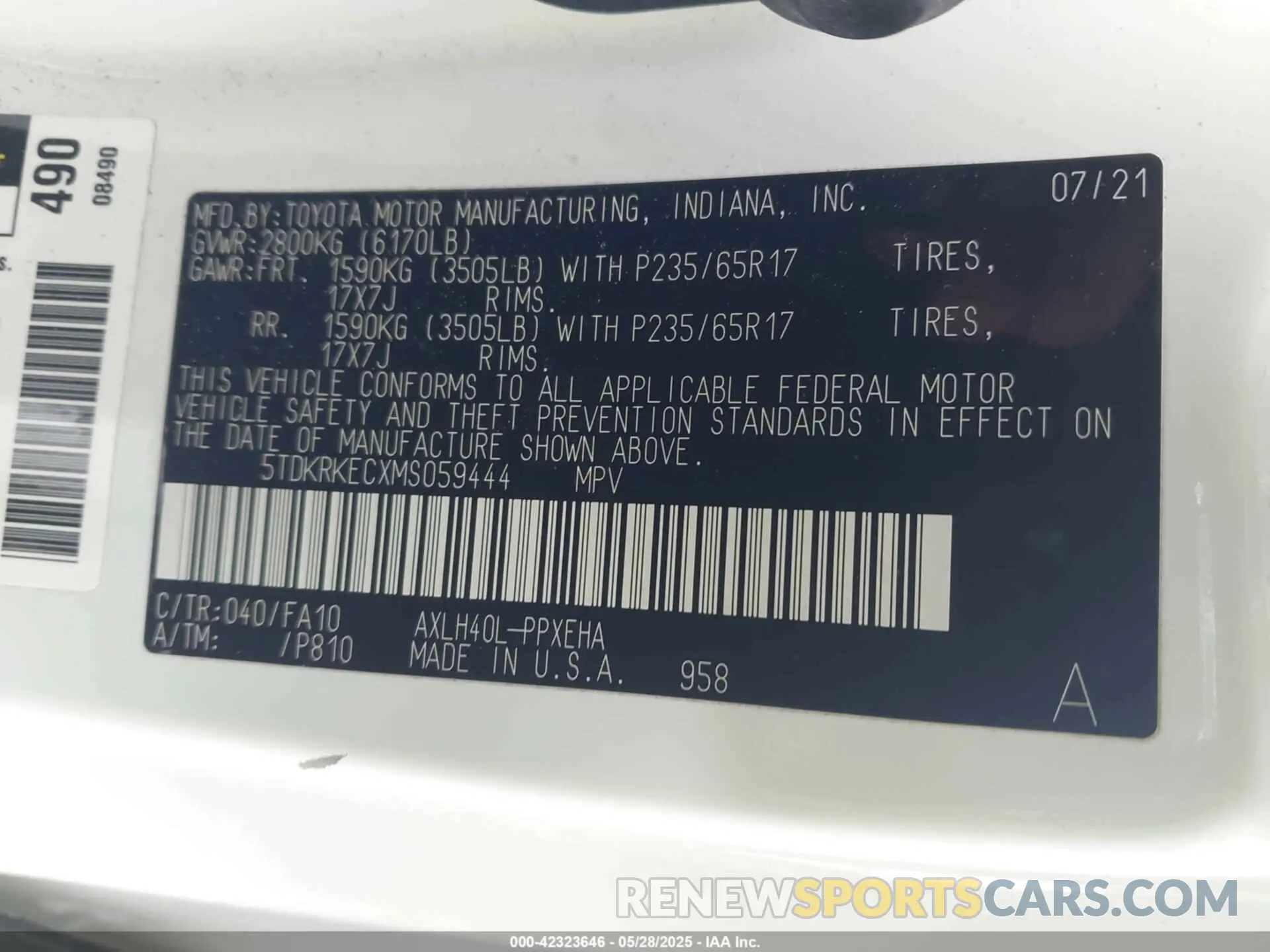 9 Photograph of a damaged car 5TDKRKECXMS059444 TOYOTA SIENNA 2021