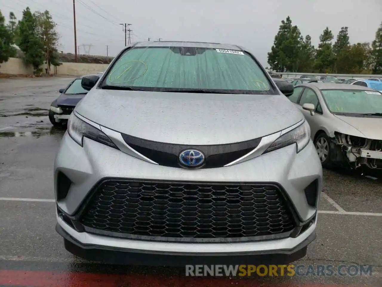 5 Photograph of a damaged car 5TDXRKEC3MS052048 TOYOTA SIENNA 2021