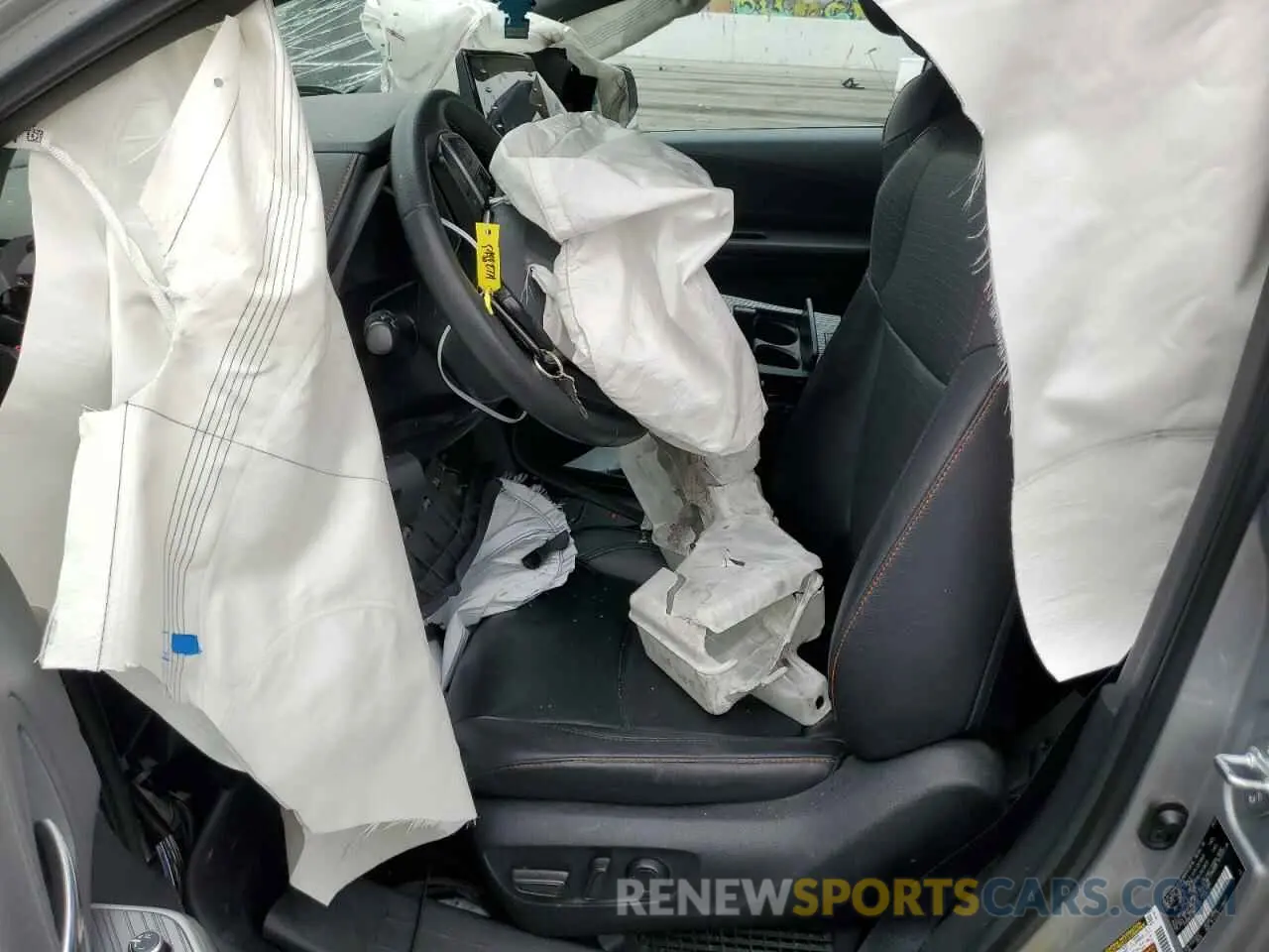 7 Photograph of a damaged car 5TDXRKEC5MS041391 TOYOTA SIENNA 2021