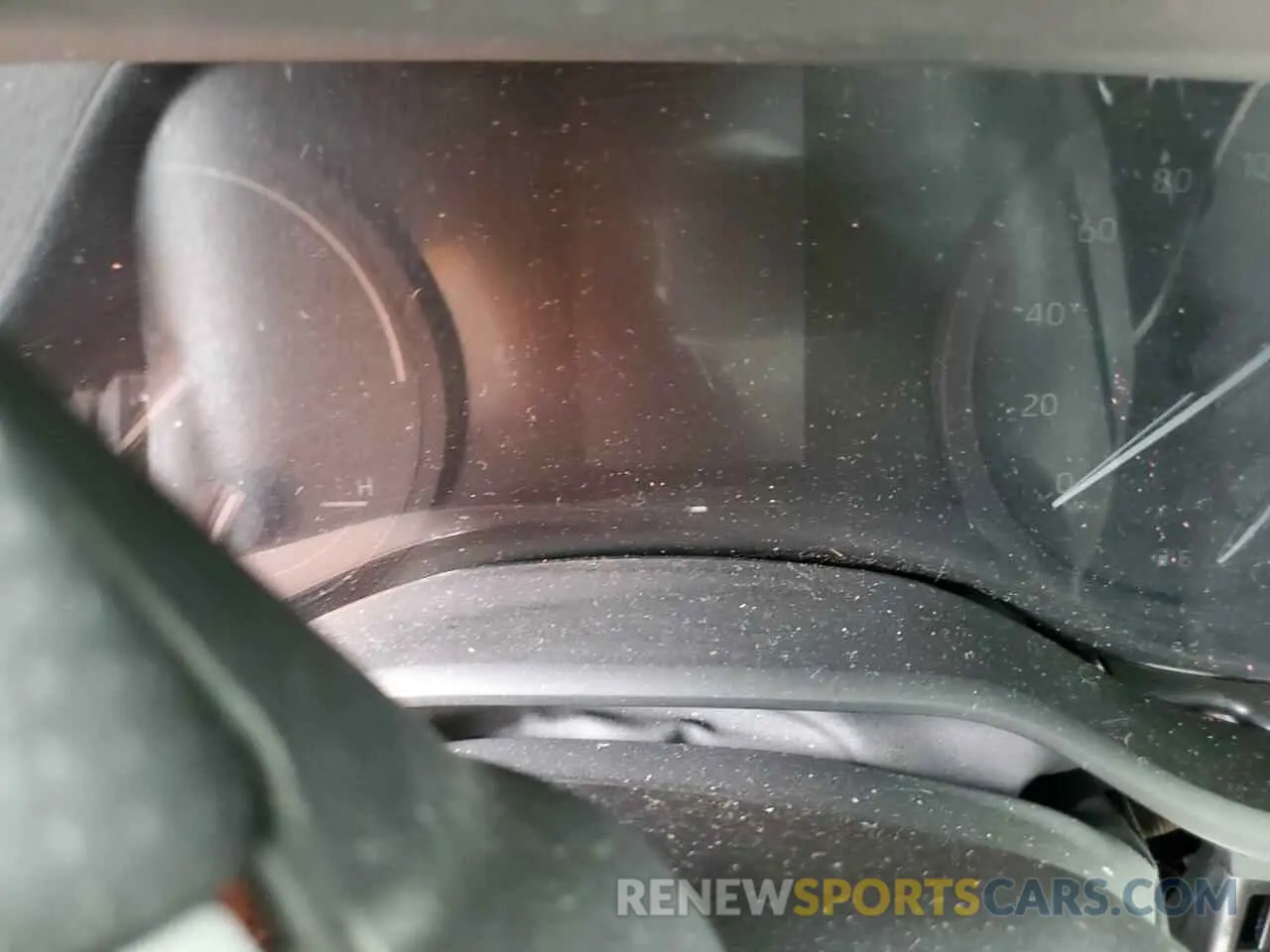 9 Photograph of a damaged car 5TDXRKEC5MS041391 TOYOTA SIENNA 2021