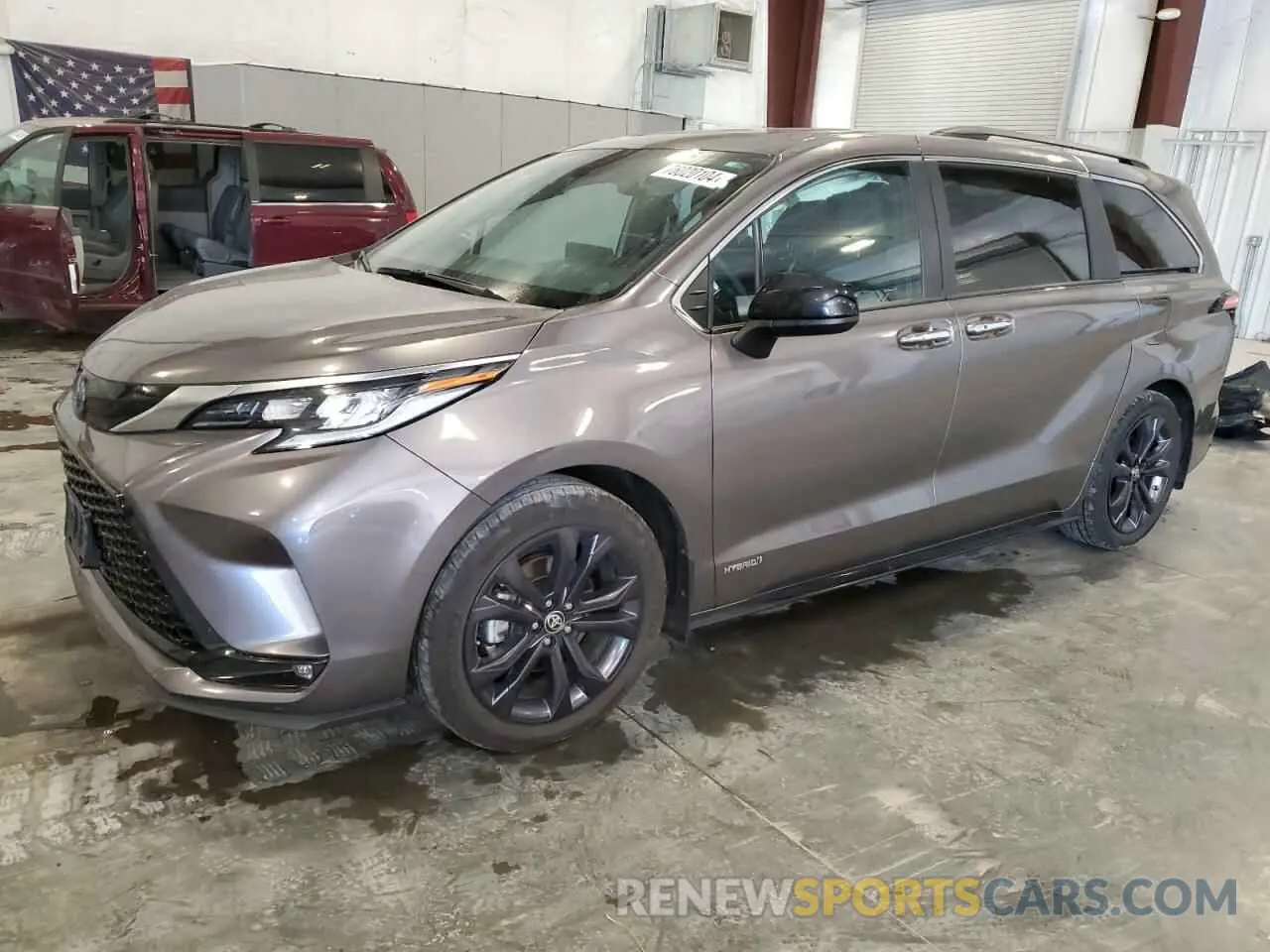 1 Photograph of a damaged car 5TDXRKEC5MS064234 TOYOTA SIENNA 2021