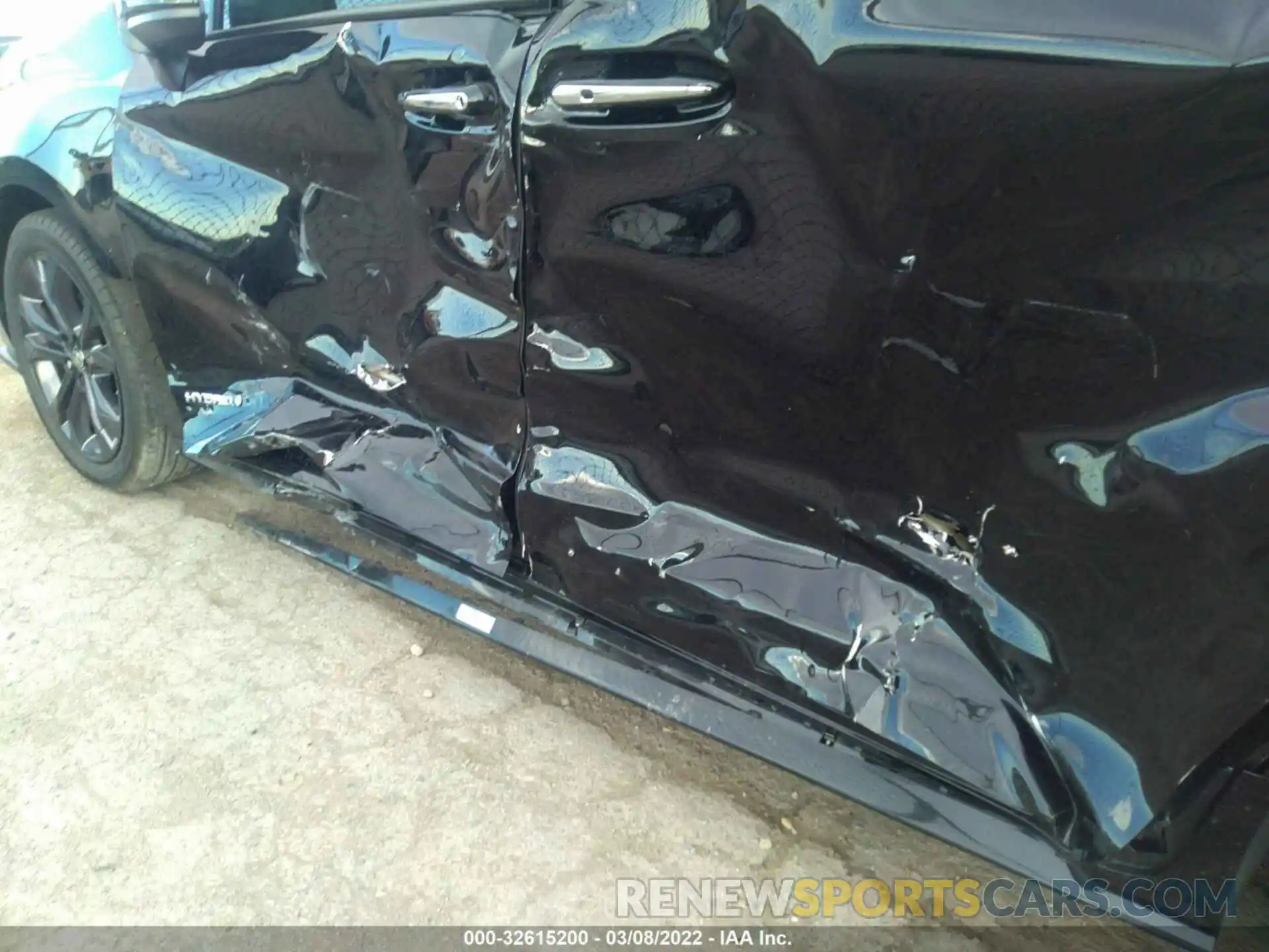 6 Photograph of a damaged car 5TDXRKEC6MS062900 TOYOTA SIENNA 2021