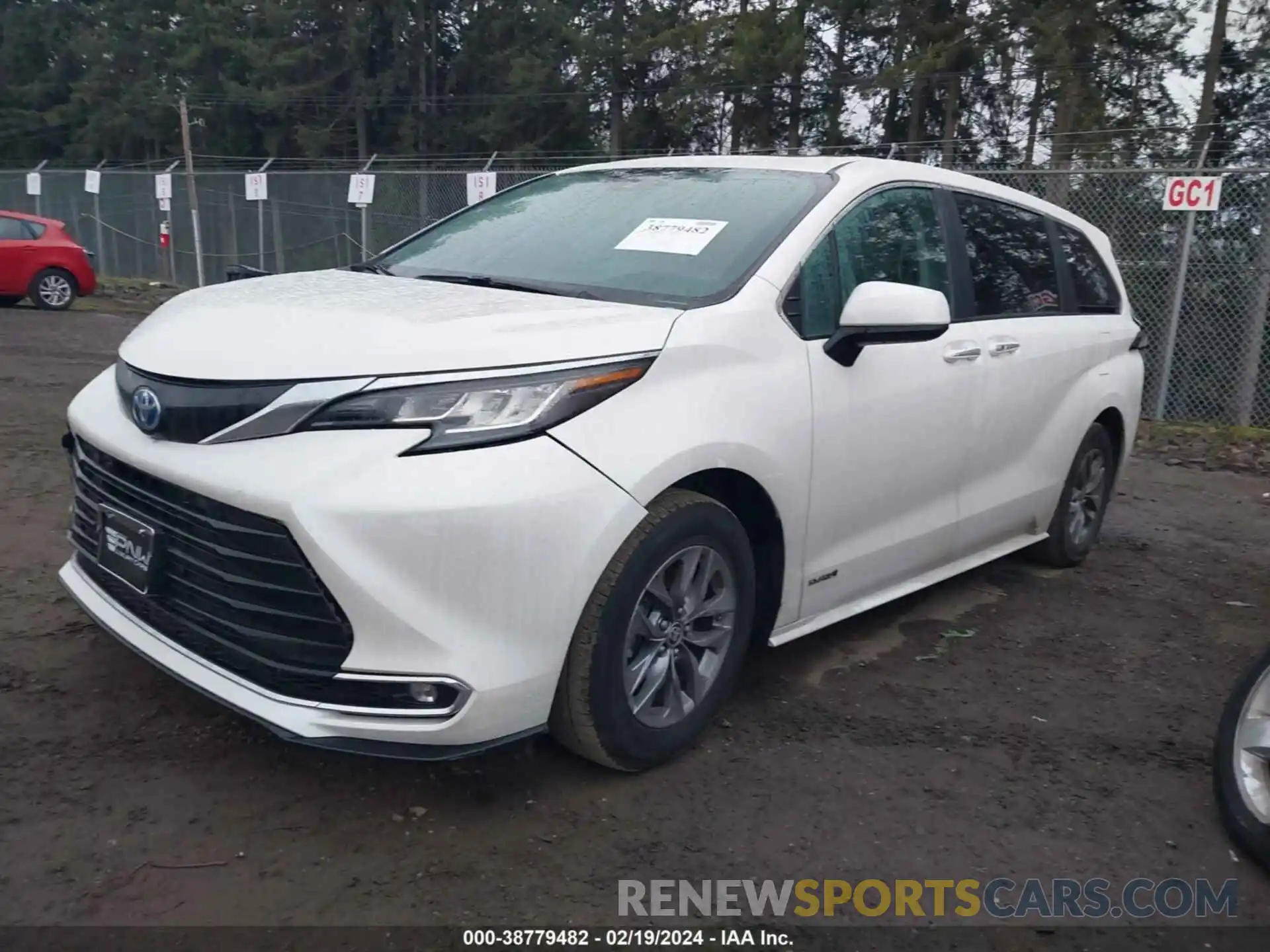 2 Photograph of a damaged car 5TDYRKEC0MS003488 TOYOTA SIENNA 2021