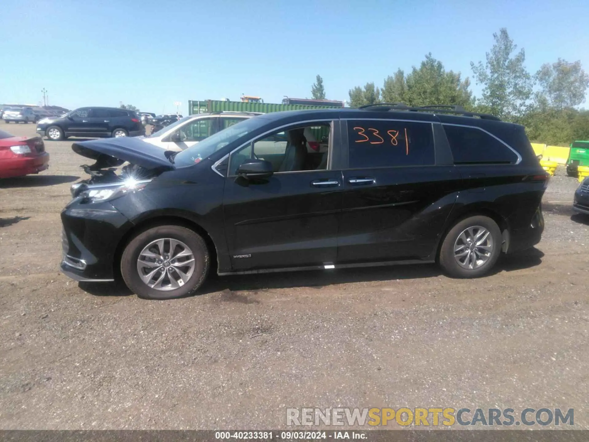 14 Photograph of a damaged car 5TDYRKEC1MS061223 TOYOTA SIENNA 2021