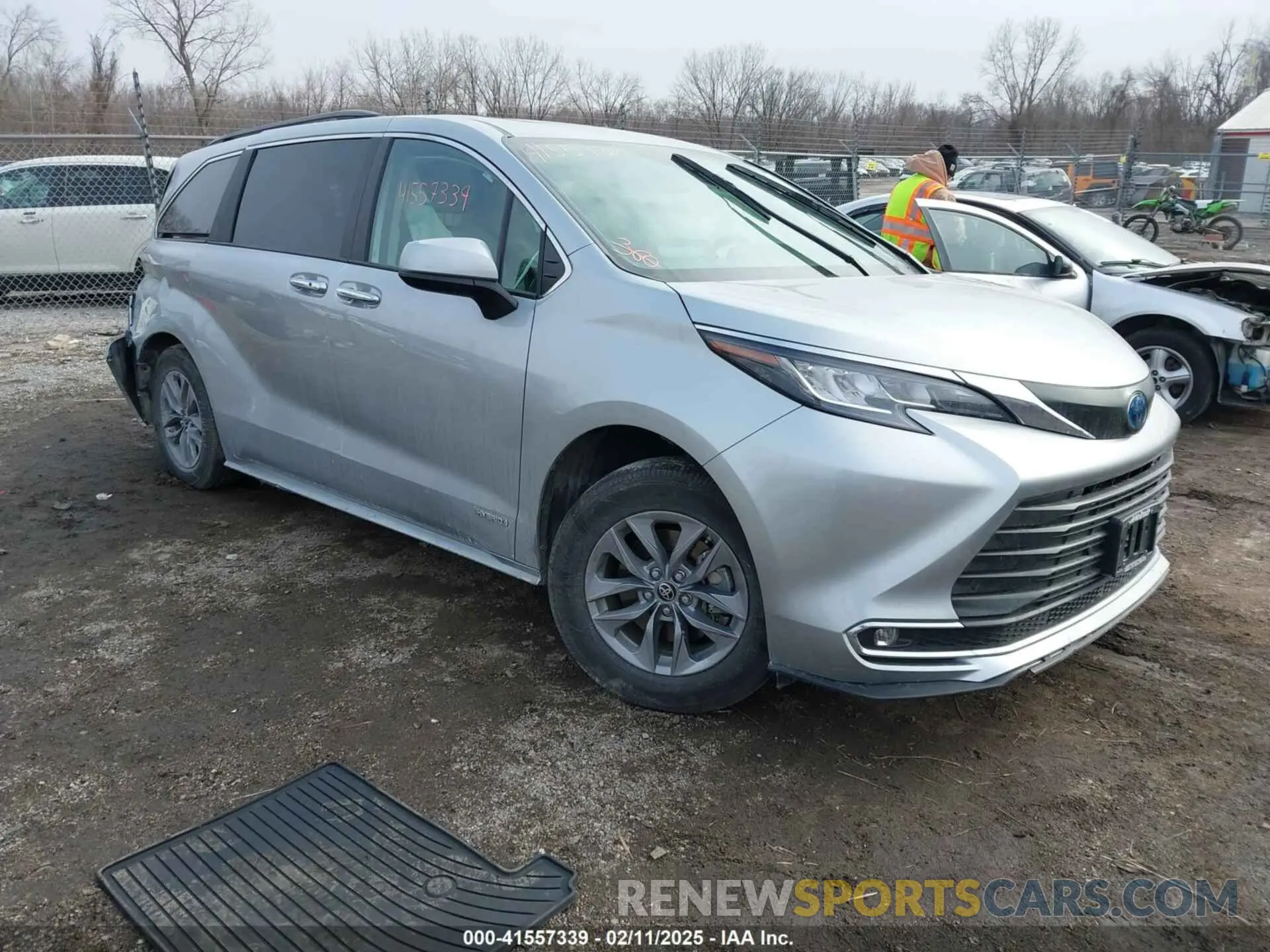1 Photograph of a damaged car 5TDYRKEC1MS068172 TOYOTA SIENNA 2021