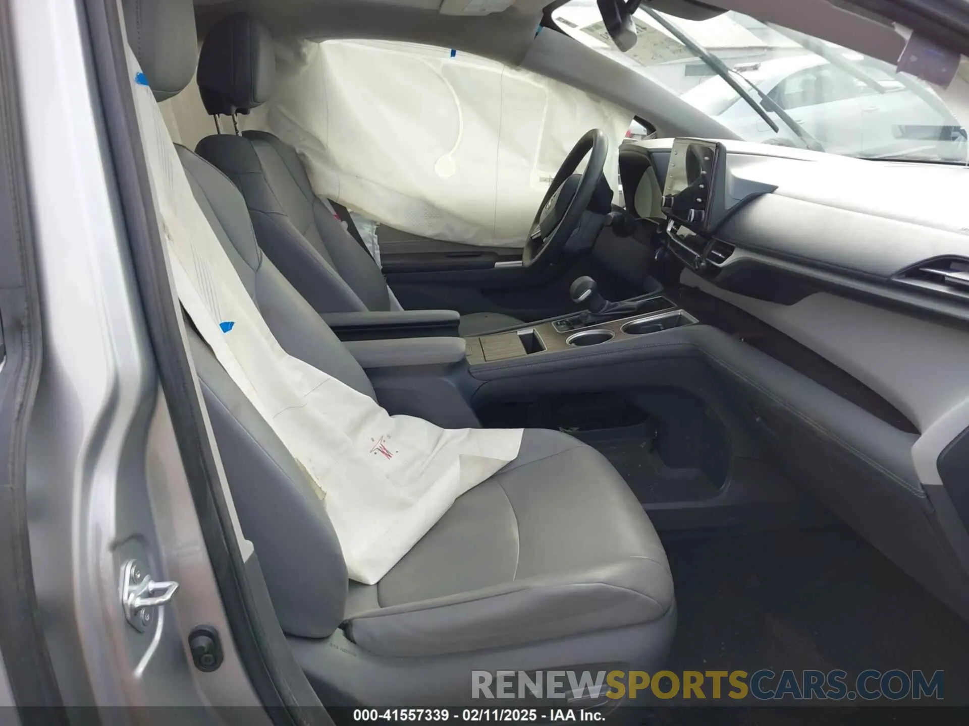5 Photograph of a damaged car 5TDYRKEC1MS068172 TOYOTA SIENNA 2021