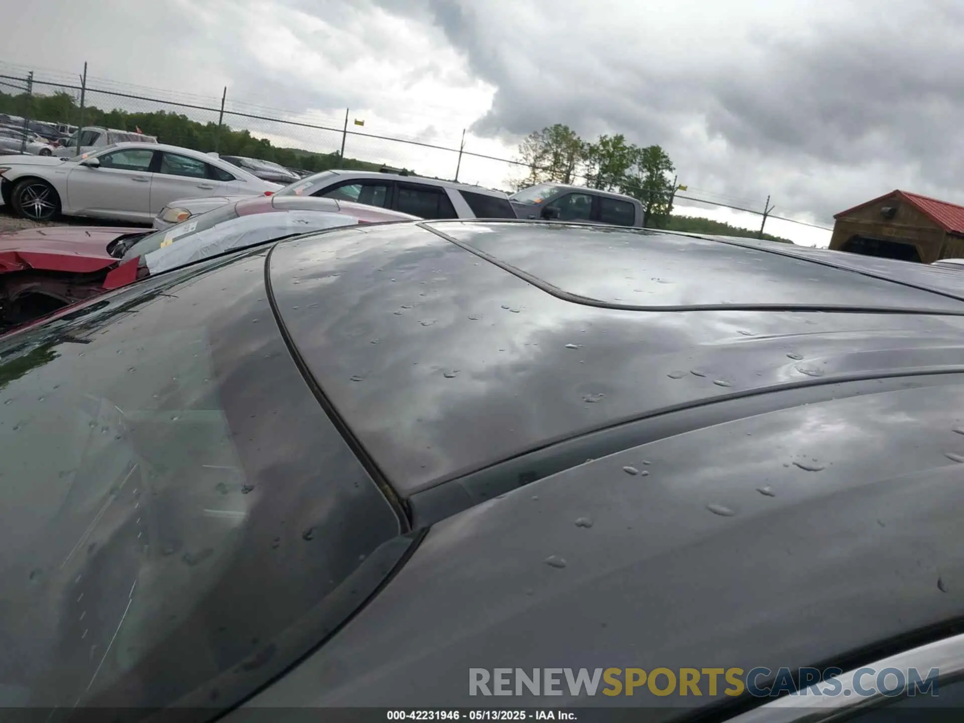 17 Photograph of a damaged car 5TDYRKEC2MS017781 TOYOTA SIENNA 2021