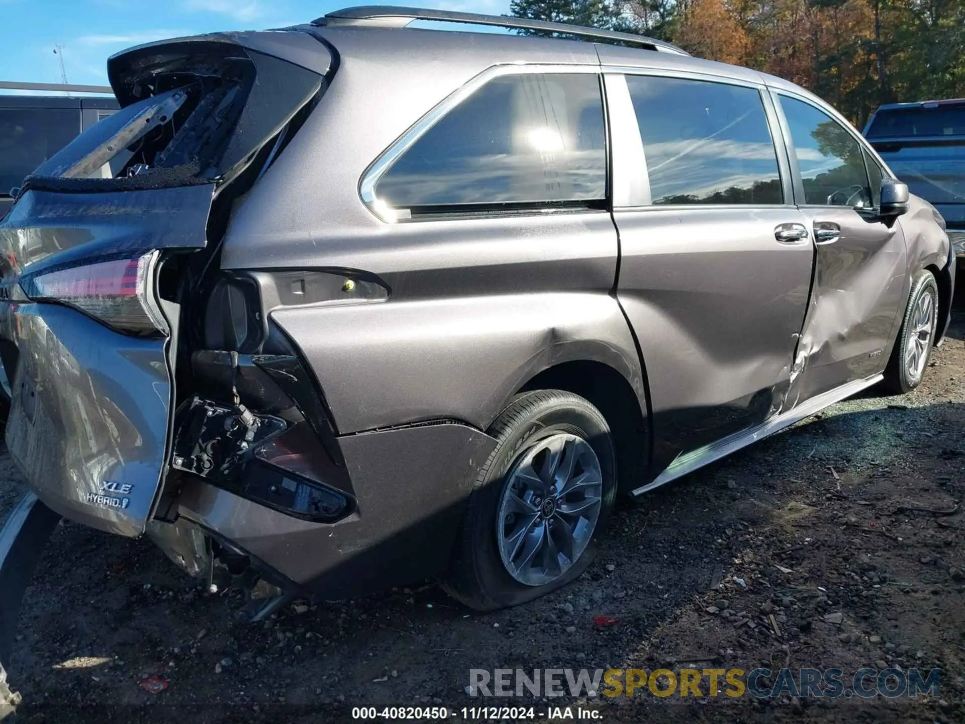 16 Photograph of a damaged car 5TDYRKEC2MS028196 TOYOTA SIENNA 2021