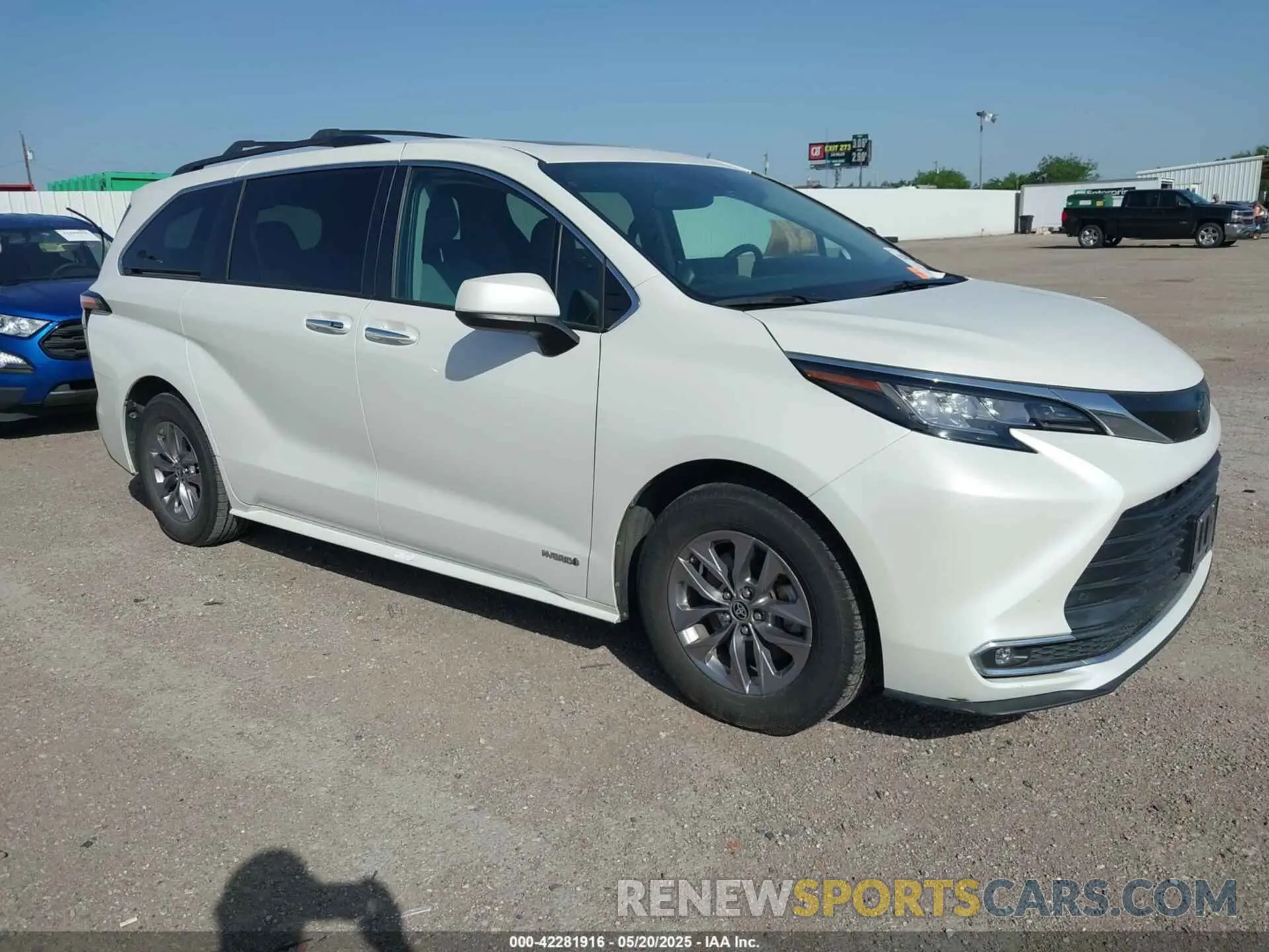 1 Photograph of a damaged car 5TDYRKEC2MS041417 TOYOTA SIENNA 2021