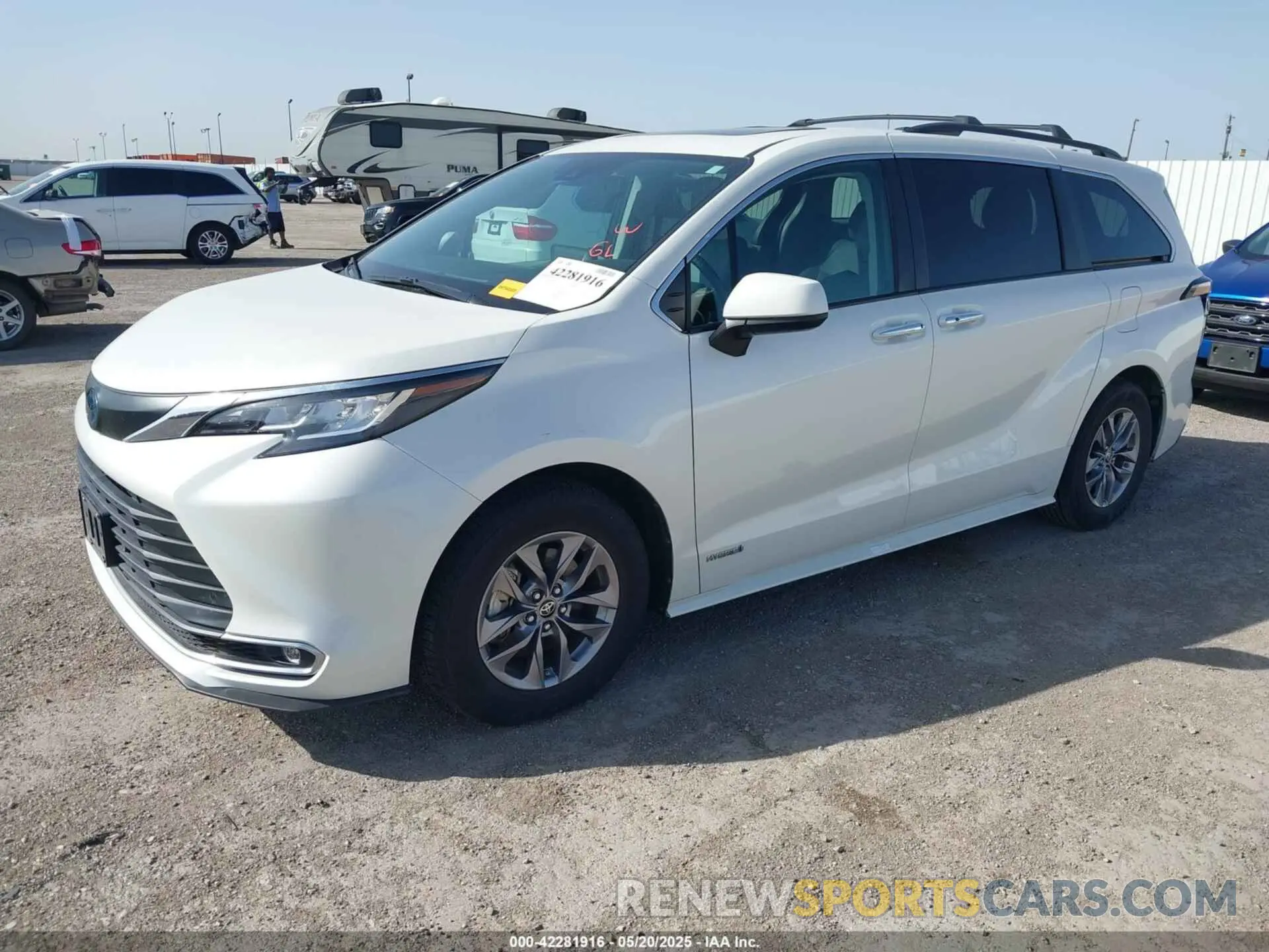 2 Photograph of a damaged car 5TDYRKEC2MS041417 TOYOTA SIENNA 2021