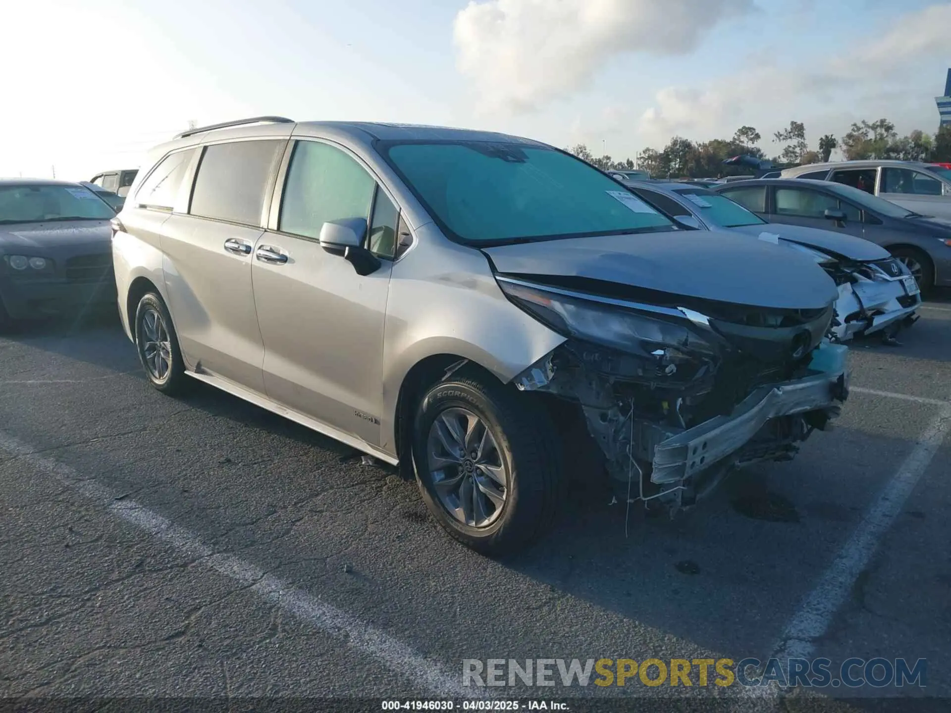 1 Photograph of a damaged car 5TDYRKEC2MS074448 TOYOTA SIENNA 2021