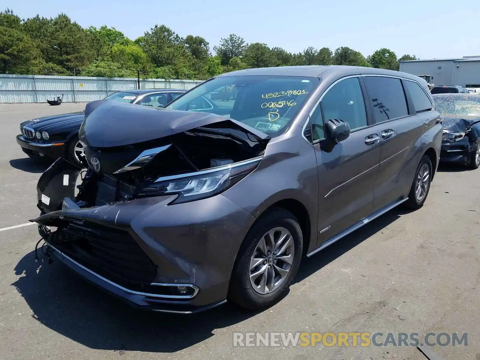 1 Photograph of a damaged car 5TDYRKEC3MS006546 TOYOTA SIENNA 2021