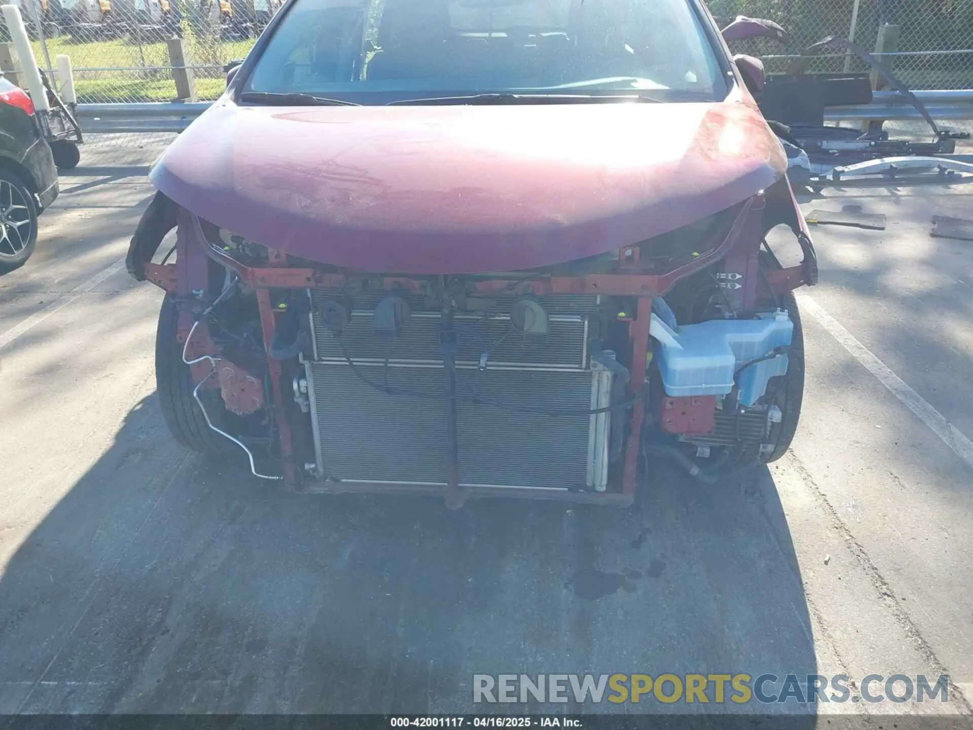6 Photograph of a damaged car 5TDYRKEC3MS024450 TOYOTA SIENNA 2021