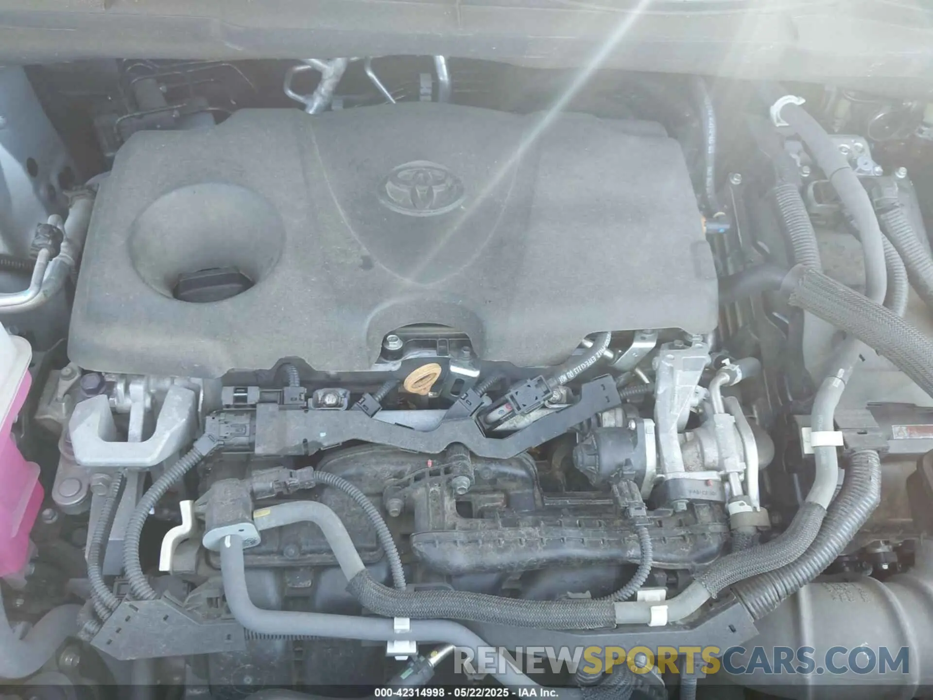 10 Photograph of a damaged car 5TDYRKEC3MS026473 TOYOTA SIENNA 2021