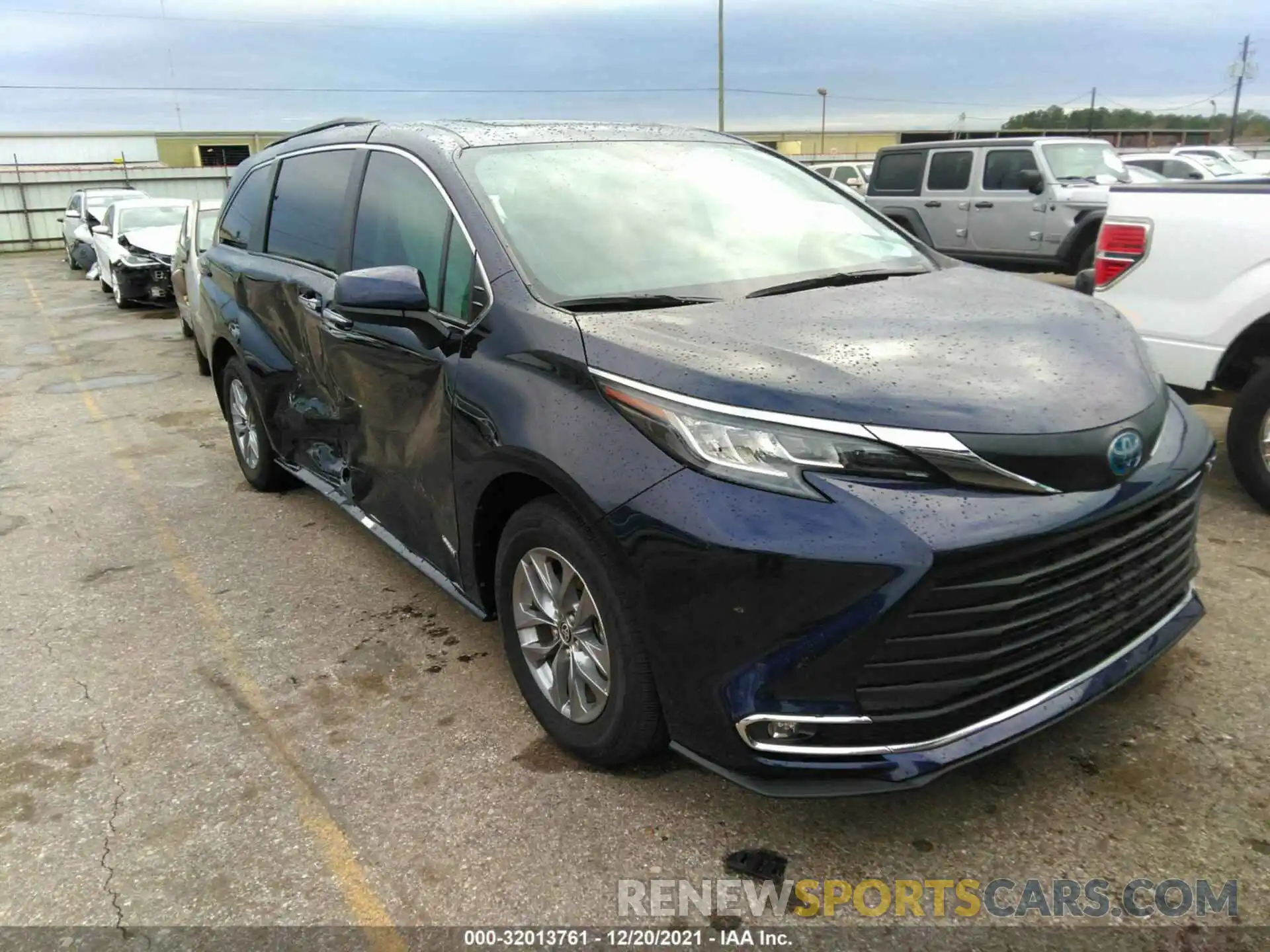 1 Photograph of a damaged car 5TDYRKEC4MS007964 TOYOTA SIENNA 2021