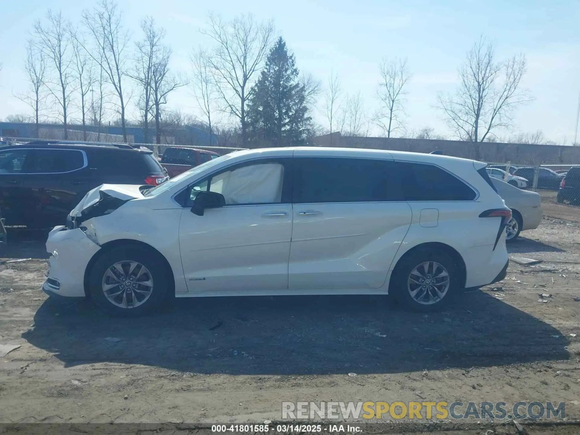 14 Photograph of a damaged car 5TDYRKEC4MS029723 TOYOTA SIENNA 2021