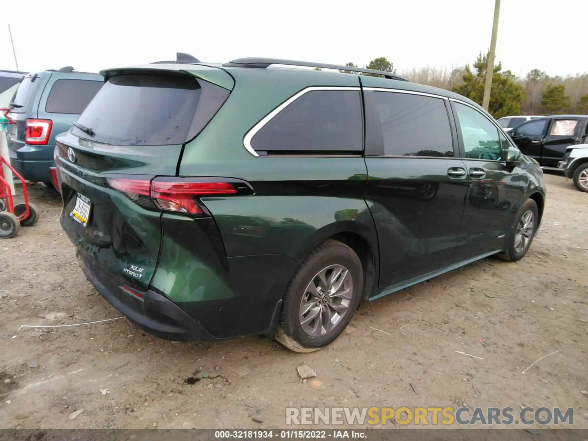 4 Photograph of a damaged car 5TDYRKEC5MS070216 TOYOTA SIENNA 2021