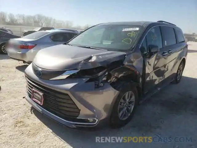 2 Photograph of a damaged car 5TDYRKEC6MS067535 TOYOTA SIENNA 2021