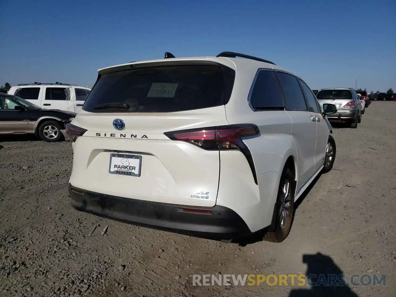 4 Photograph of a damaged car 5TDYRKEC7MS049948 TOYOTA SIENNA 2021