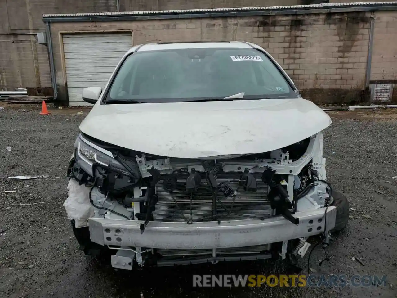 5 Photograph of a damaged car 5TDYRKEC8MS013069 TOYOTA SIENNA 2021