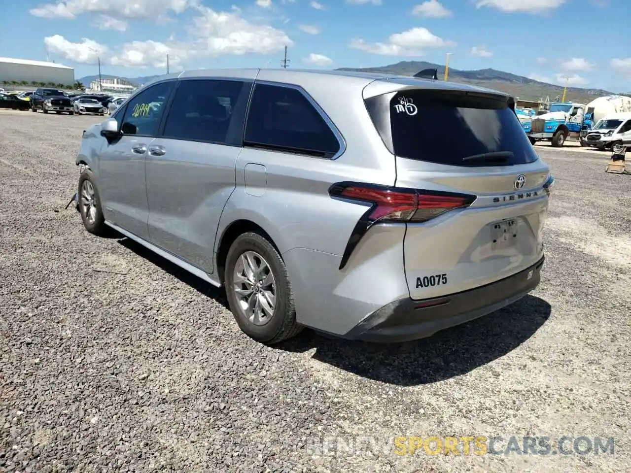 3 Photograph of a damaged car 5TDYRKEC8MS059114 TOYOTA SIENNA 2021