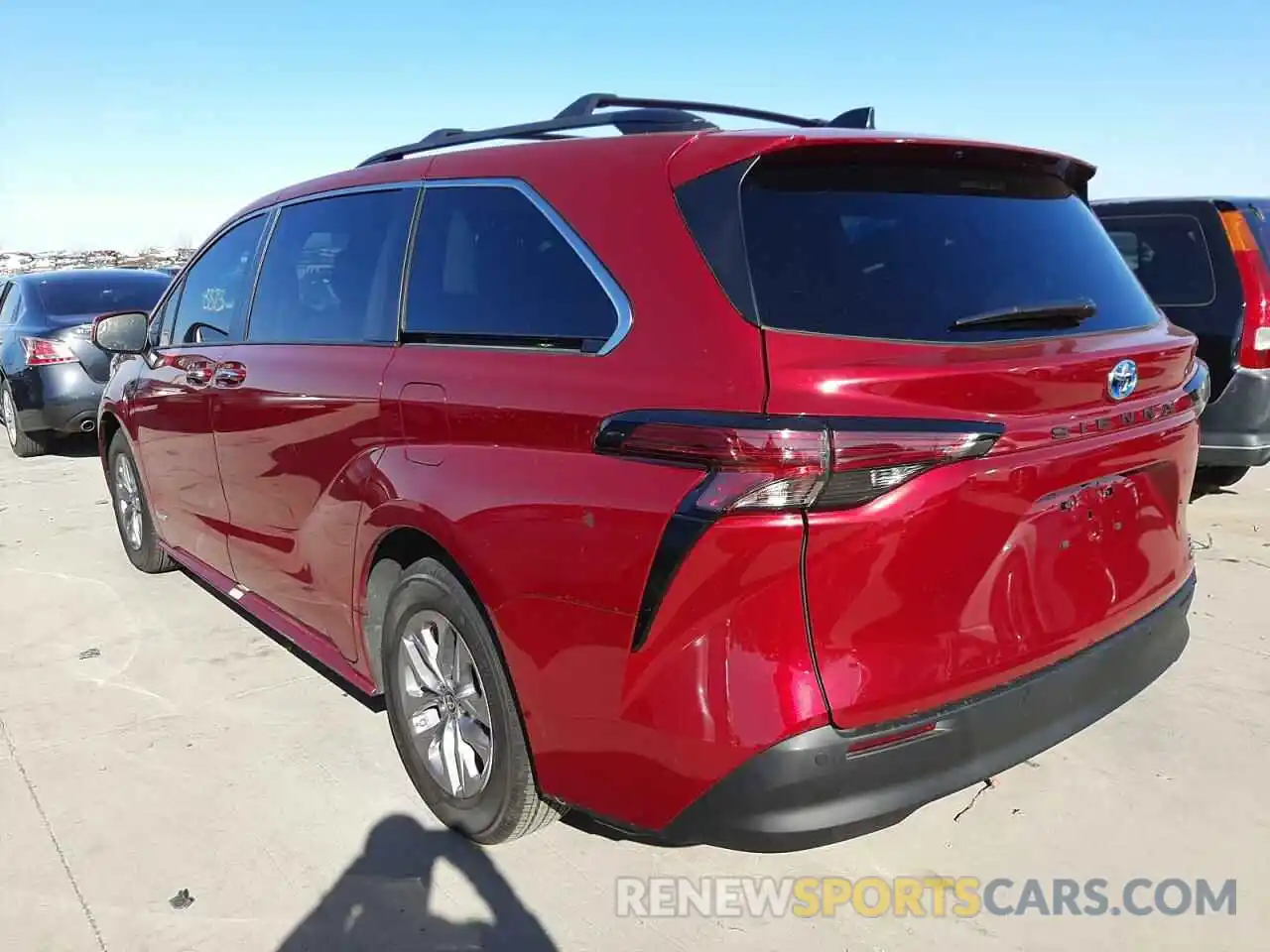 3 Photograph of a damaged car 5TDYRKEC9MS040572 TOYOTA SIENNA 2021