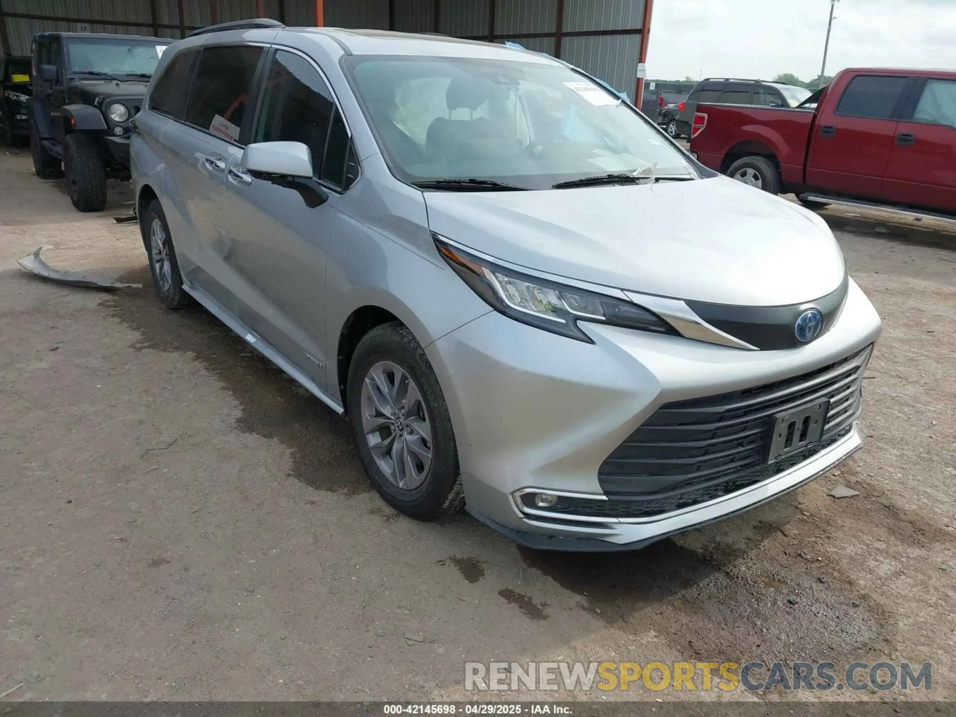 1 Photograph of a damaged car 5TDYRKEC9MS041334 TOYOTA SIENNA 2021