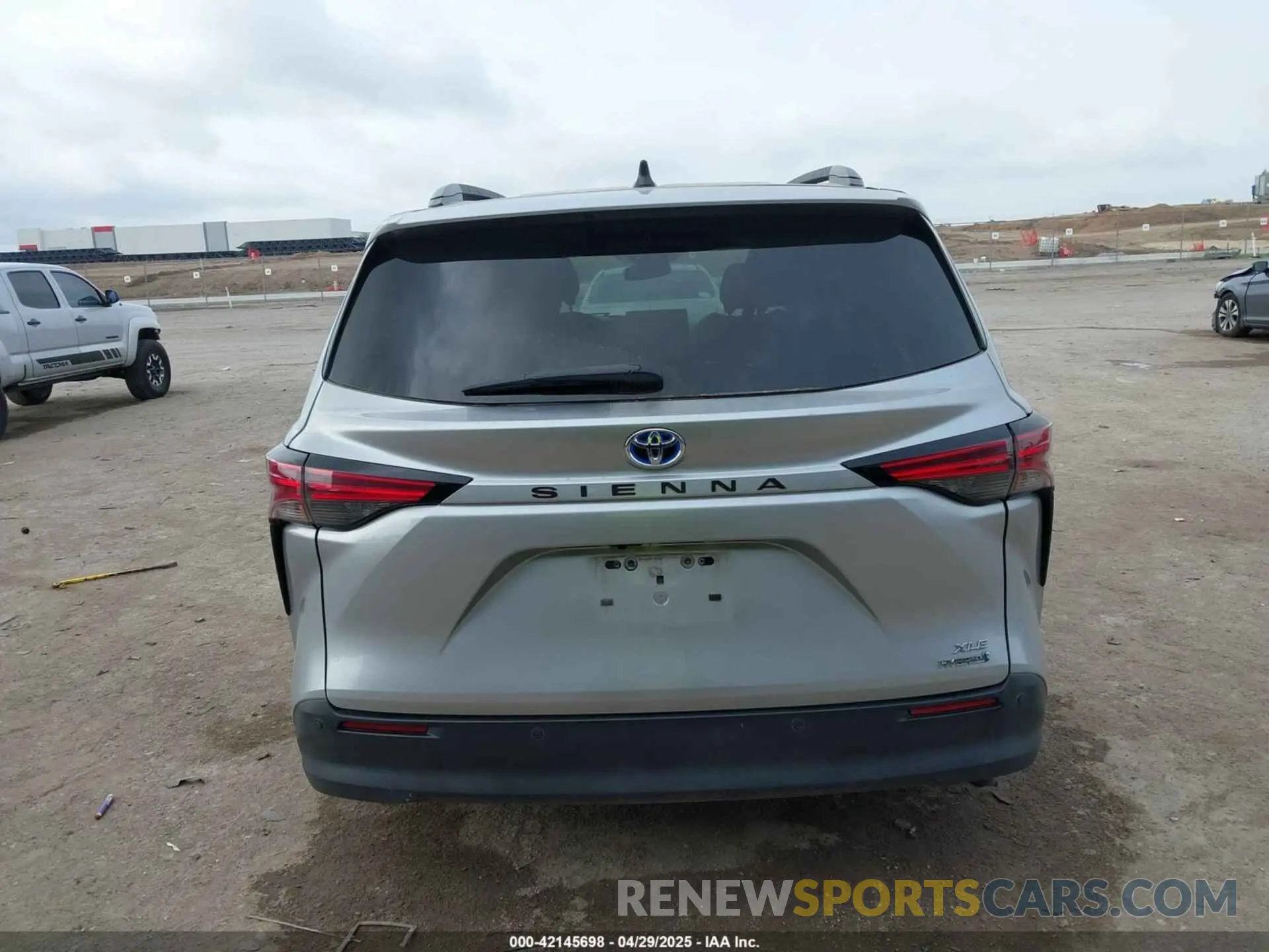 16 Photograph of a damaged car 5TDYRKEC9MS041334 TOYOTA SIENNA 2021