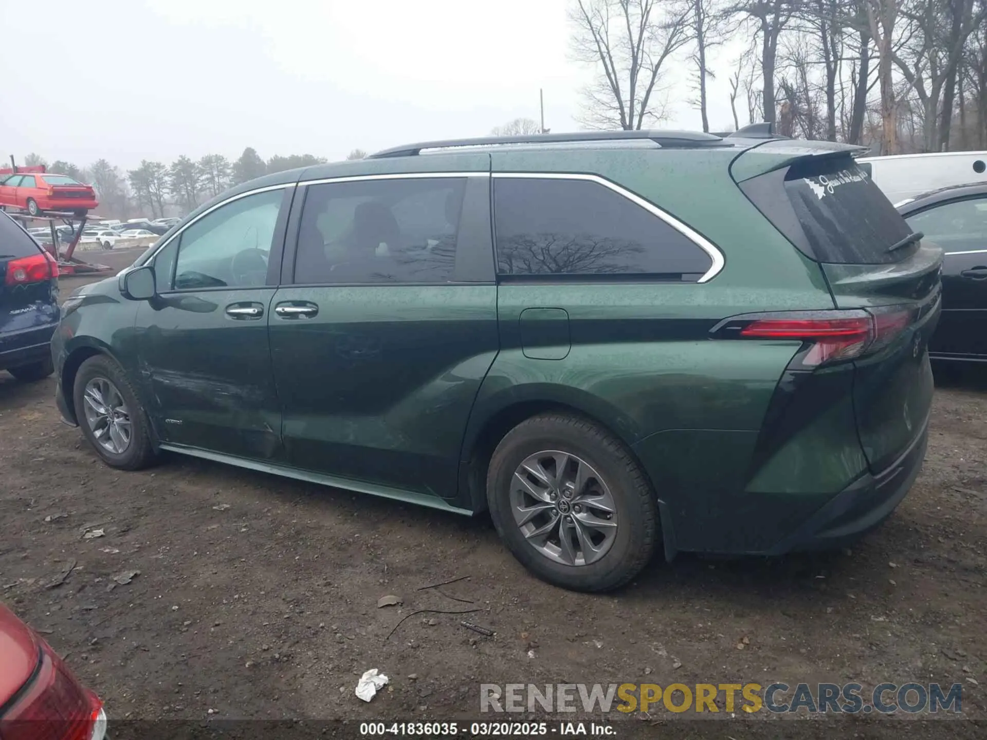 14 Photograph of a damaged car 5TDYRKEC9MS063446 TOYOTA SIENNA 2021