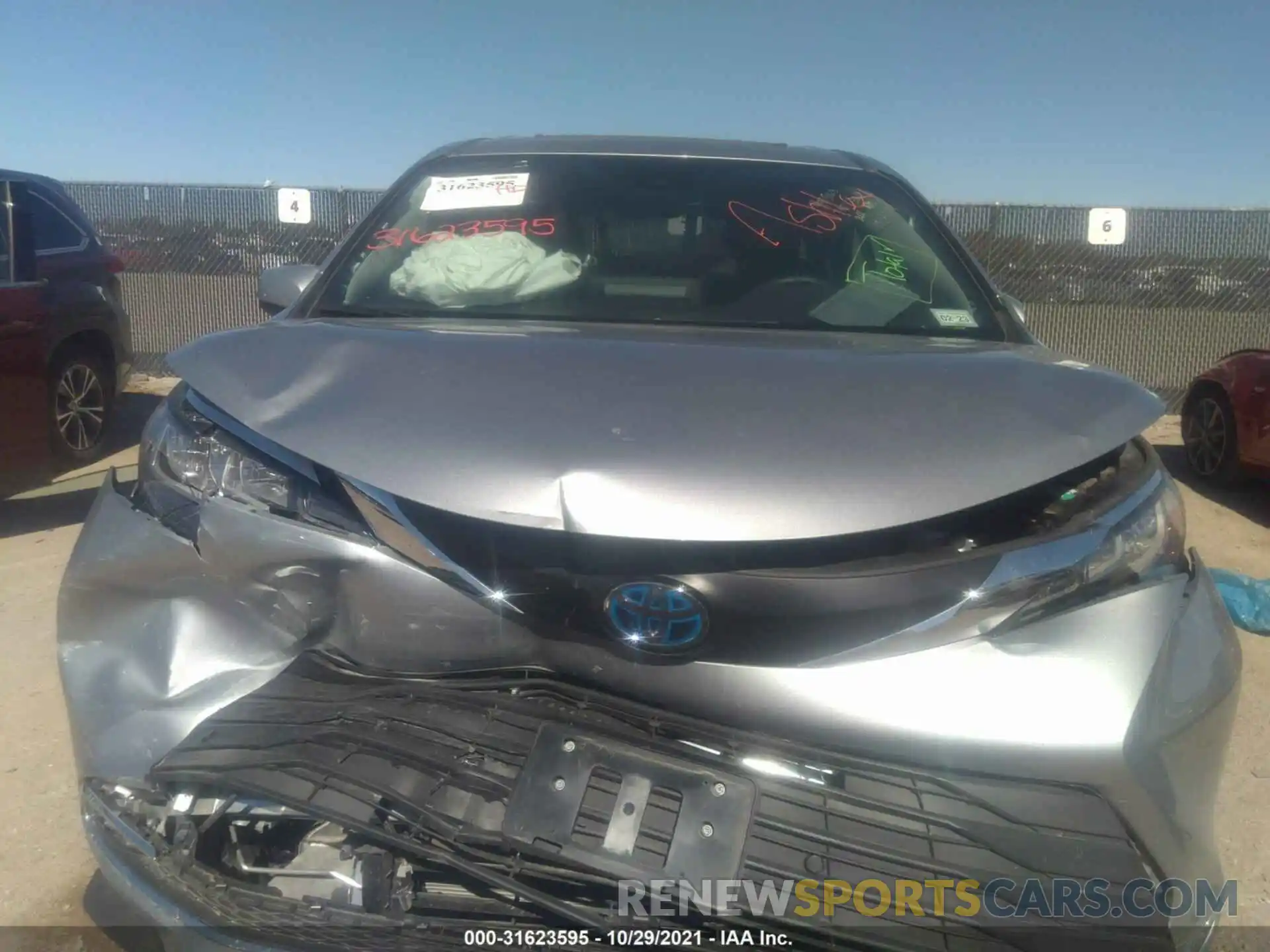 6 Photograph of a damaged car 5TDYRKECXMS002090 TOYOTA SIENNA 2021