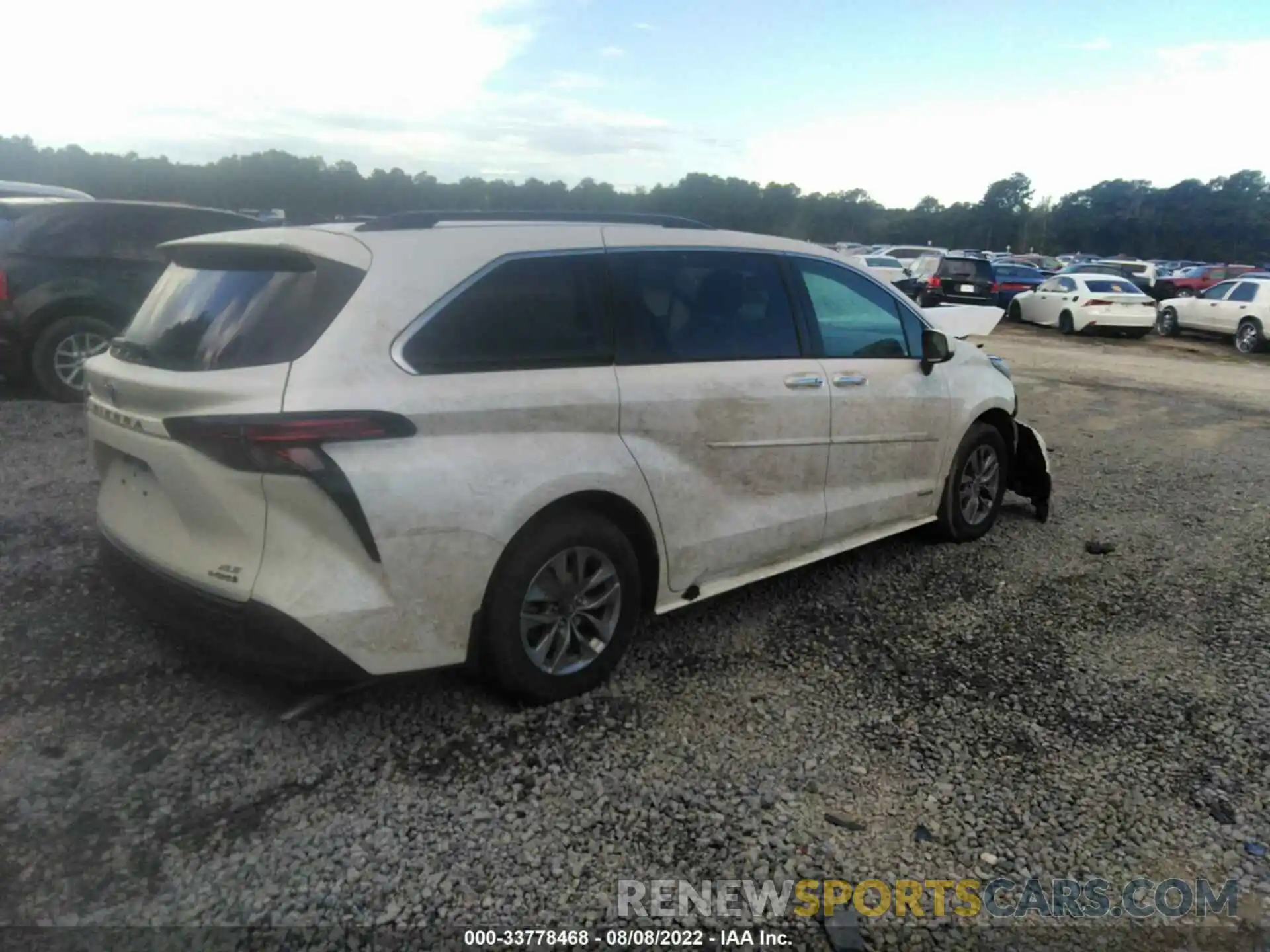 4 Photograph of a damaged car 5TDYSKFC0MS029124 TOYOTA SIENNA 2021