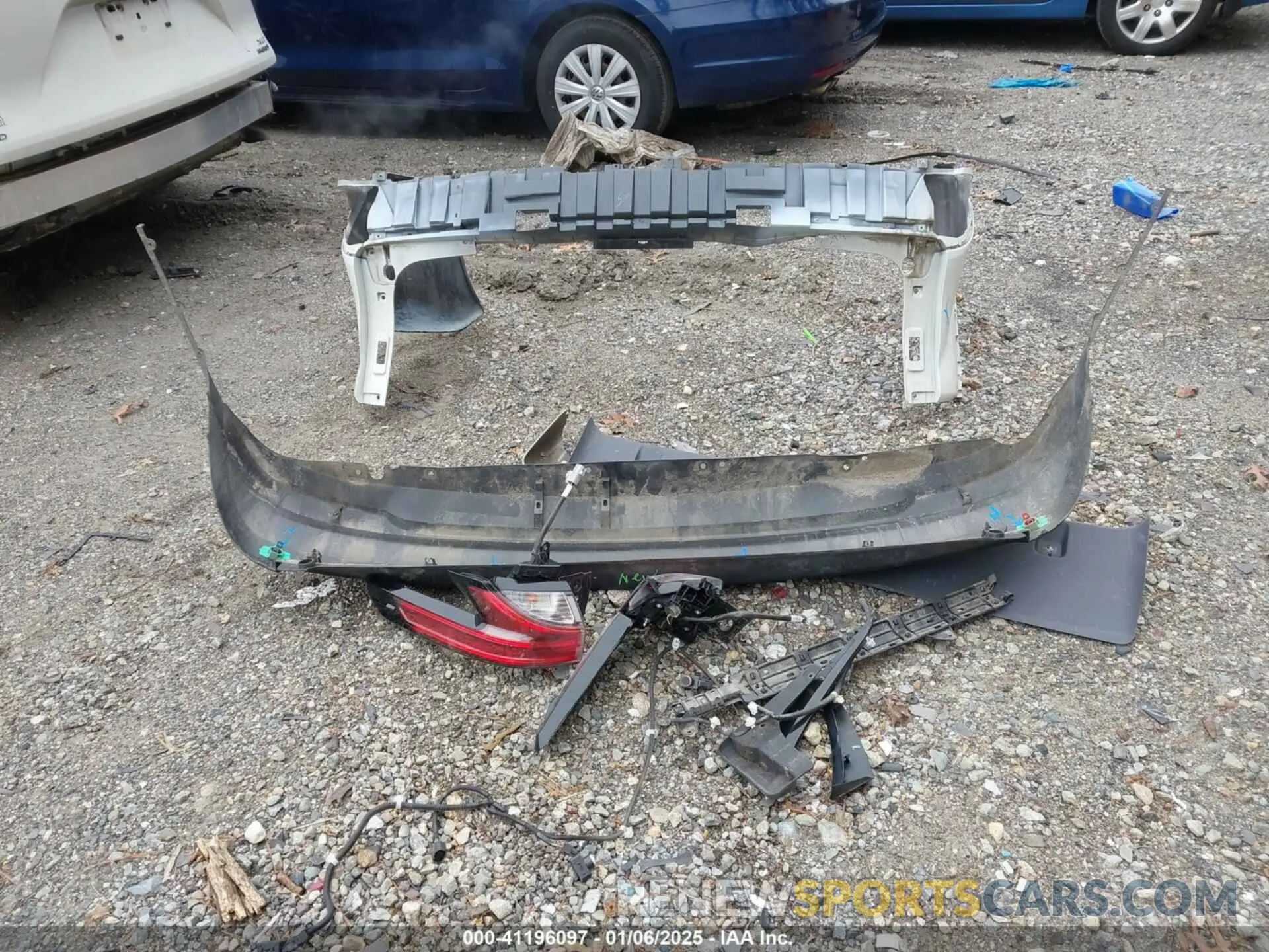 12 Photograph of a damaged car 5TDYSKFC5MS007183 TOYOTA SIENNA 2021