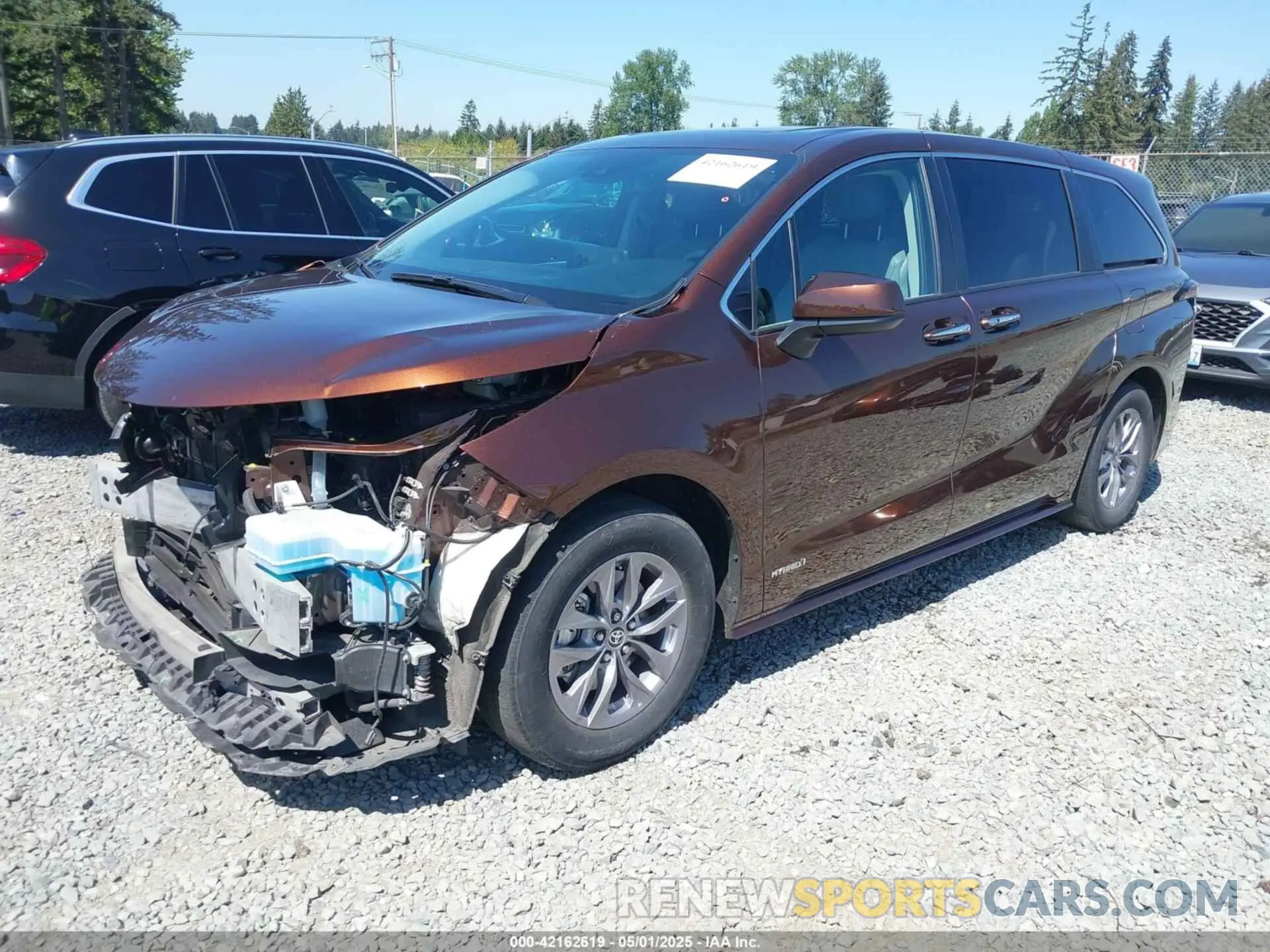 2 Photograph of a damaged car 5TDYSKFC9MS002567 TOYOTA SIENNA 2021