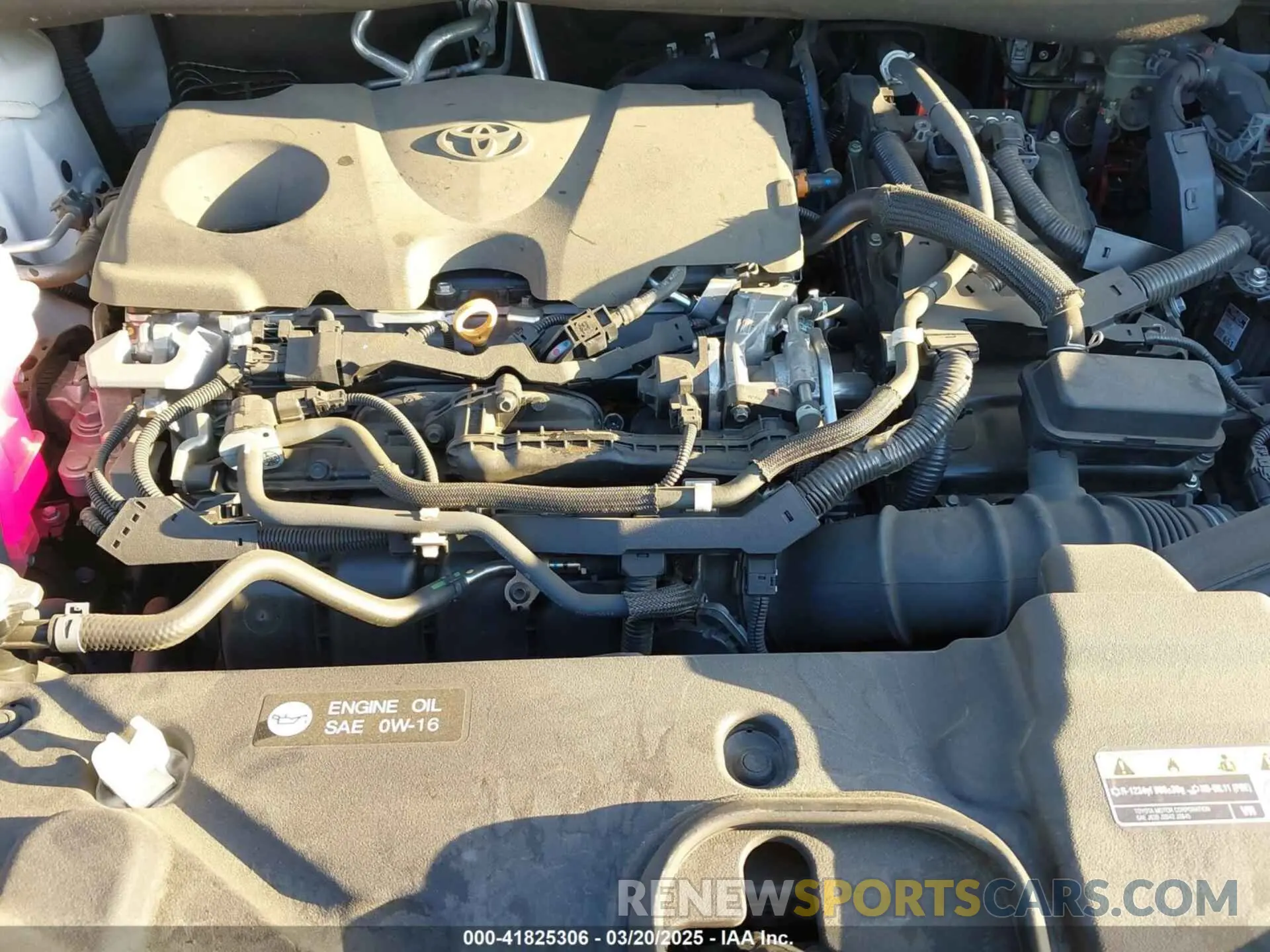 10 Photograph of a damaged car 5TDZRKEC1MS025276 TOYOTA SIENNA 2021