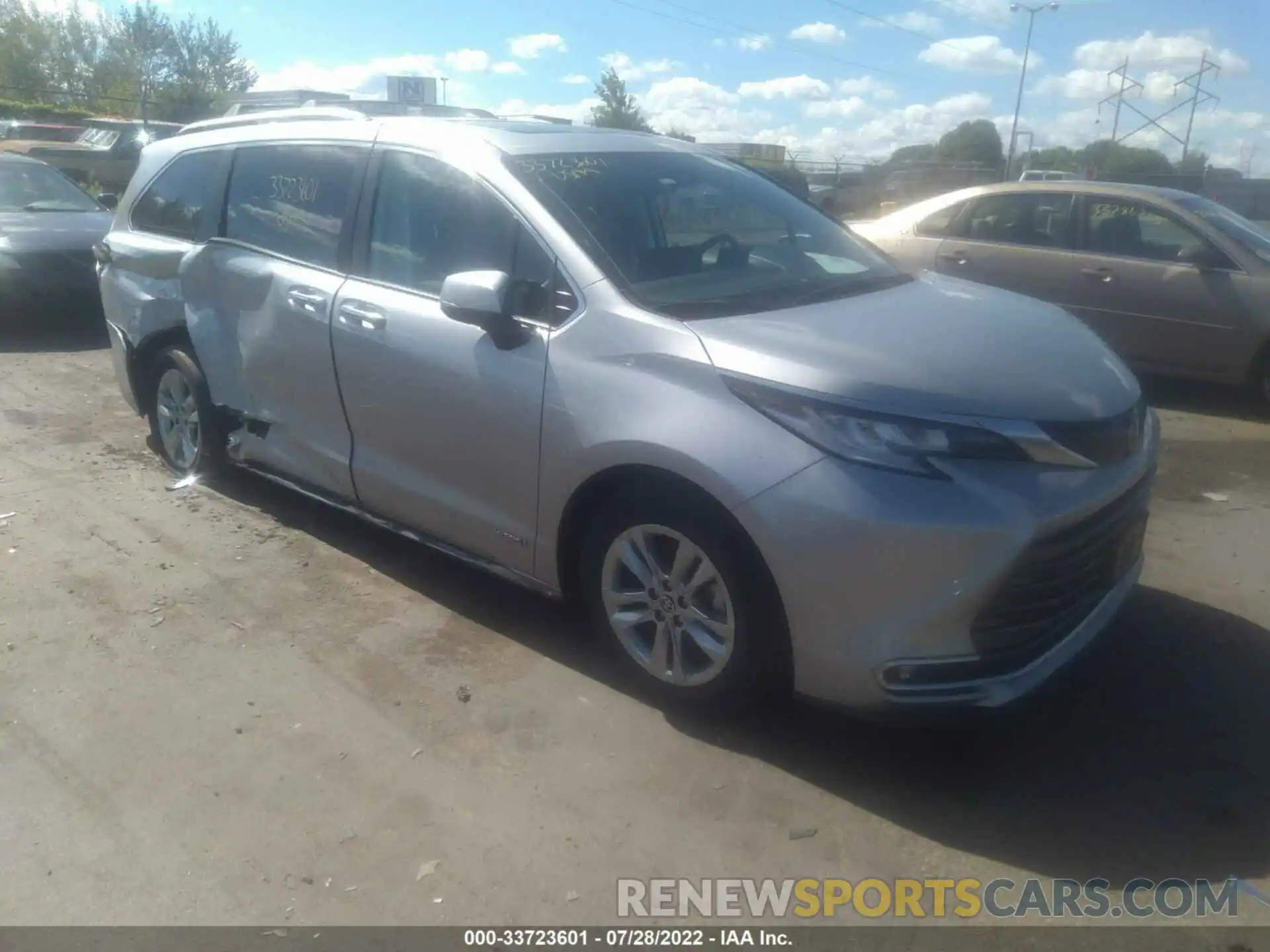 1 Photograph of a damaged car 5TDZRKEC4MS008116 TOYOTA SIENNA 2021