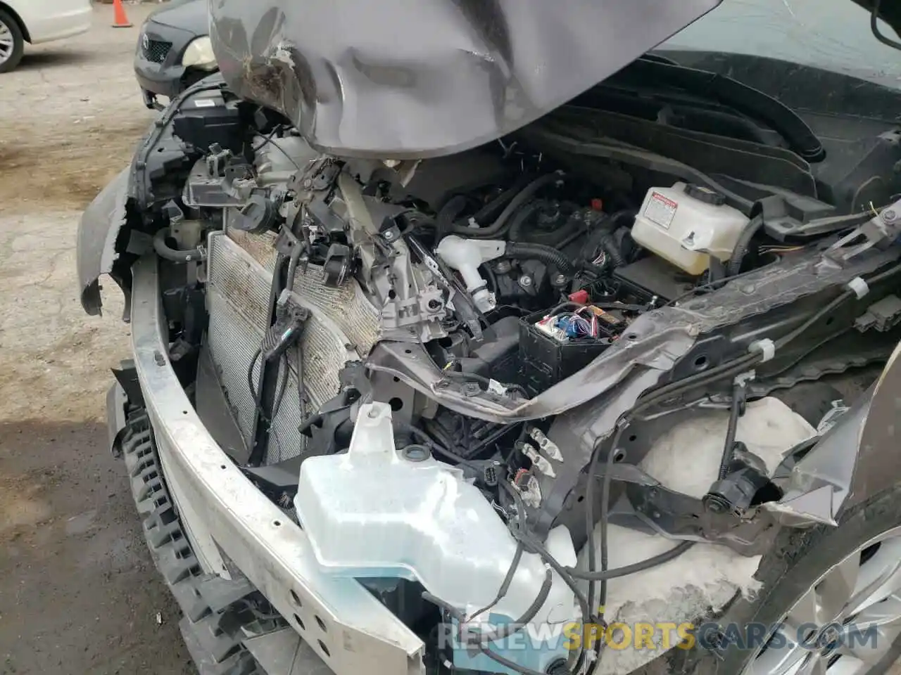 9 Photograph of a damaged car 5TDZRKEC9MS007771 TOYOTA SIENNA 2021