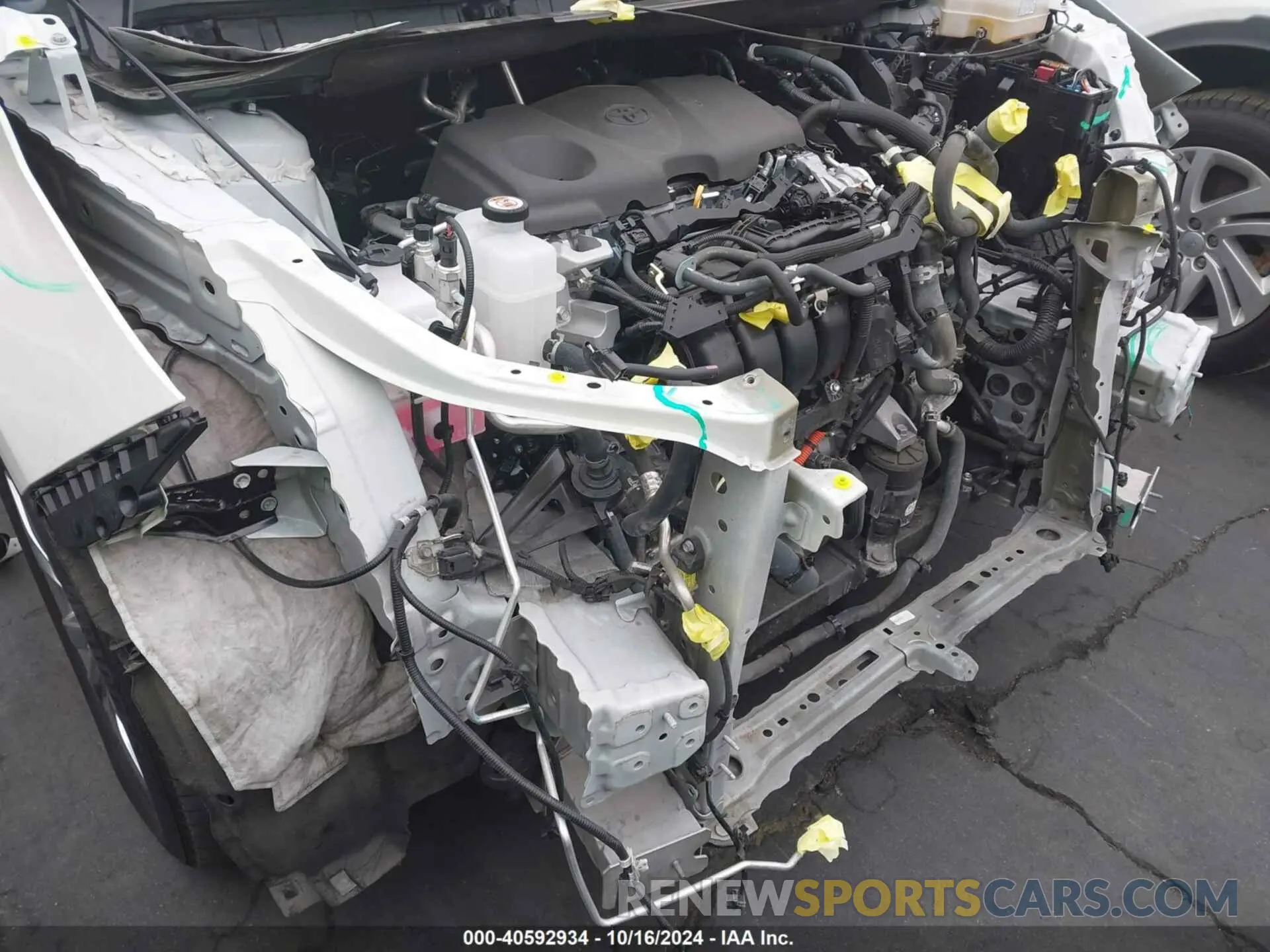 21 Photograph of a damaged car 5TDZRKEC9MS061314 TOYOTA SIENNA 2021