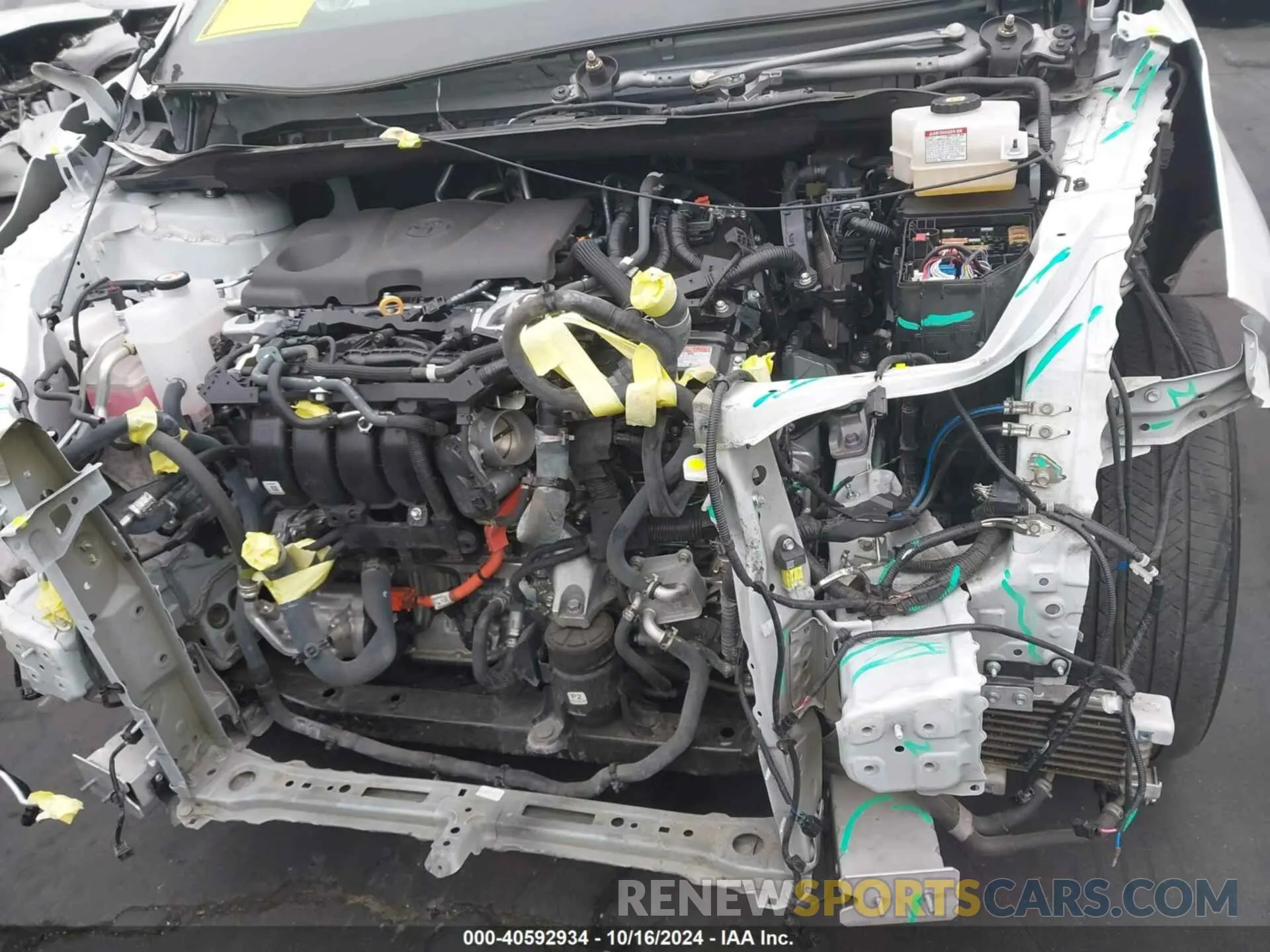 6 Photograph of a damaged car 5TDZRKEC9MS061314 TOYOTA SIENNA 2021