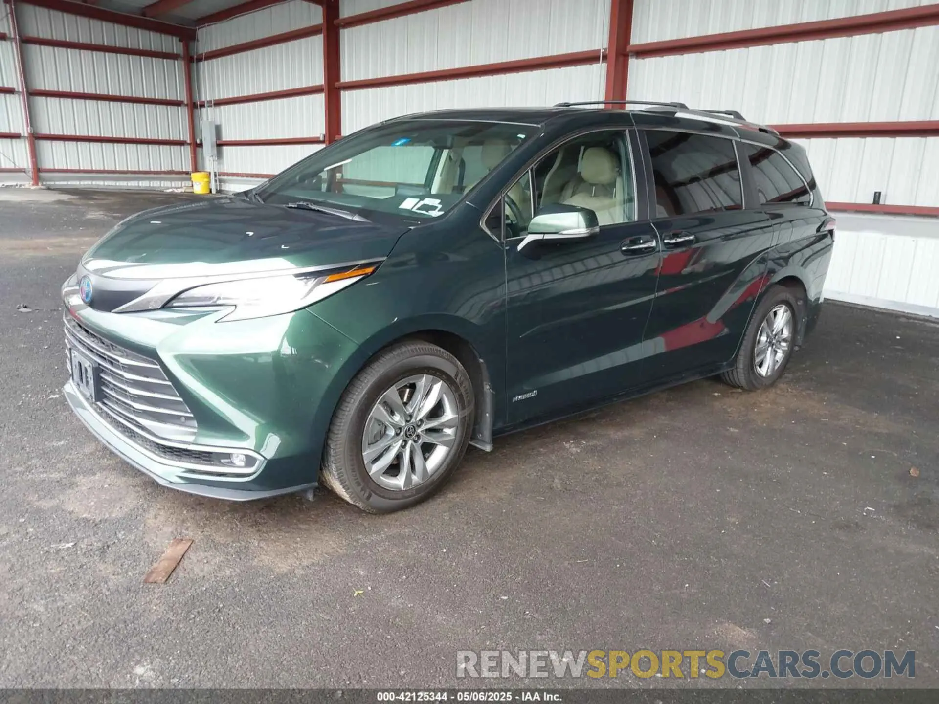 2 Photograph of a damaged car 5TDZSKFC8MS007554 TOYOTA SIENNA 2021