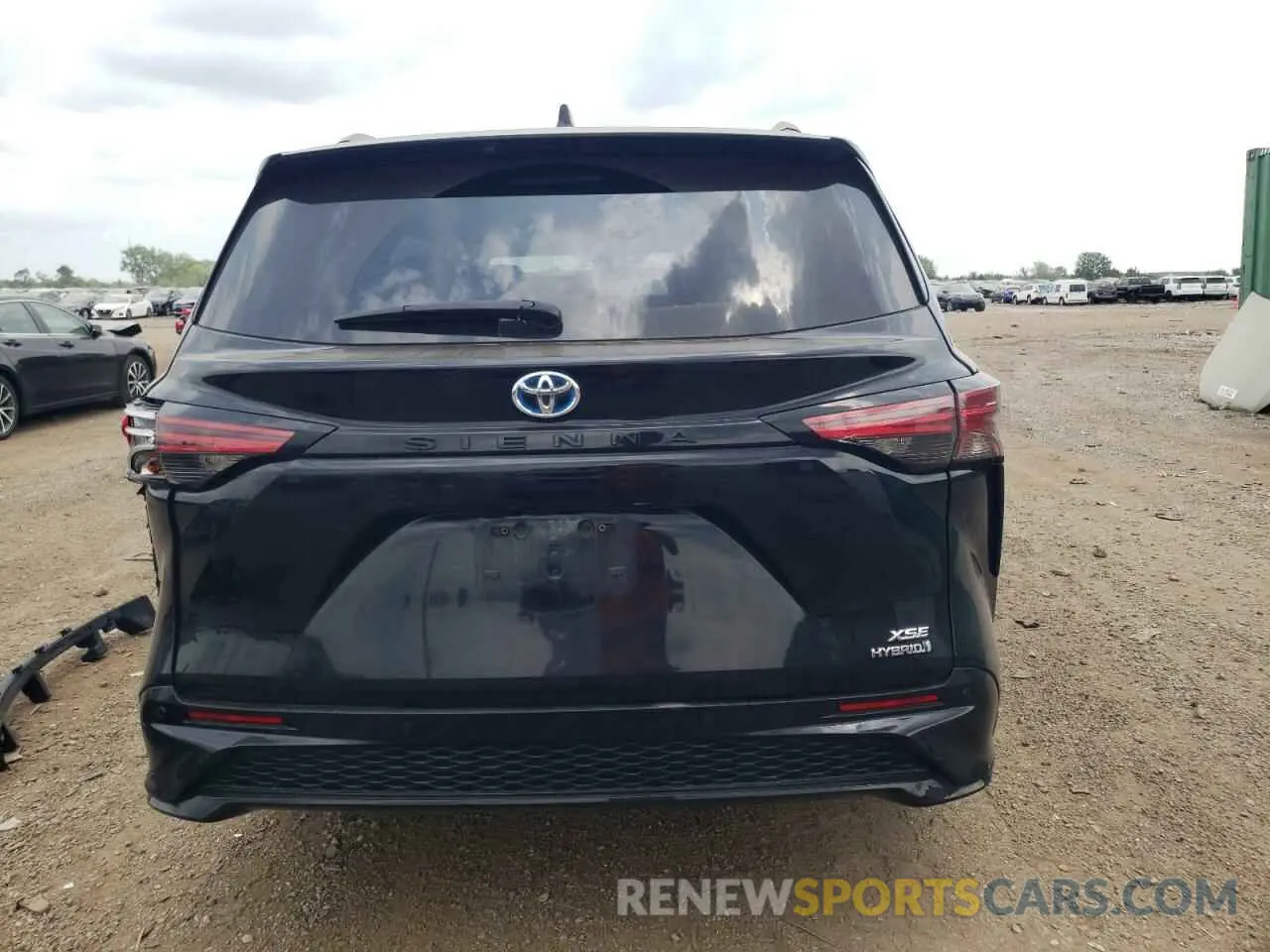 6 Photograph of a damaged car 5TDDRKEC8NS103211 TOYOTA SIENNA 2022
